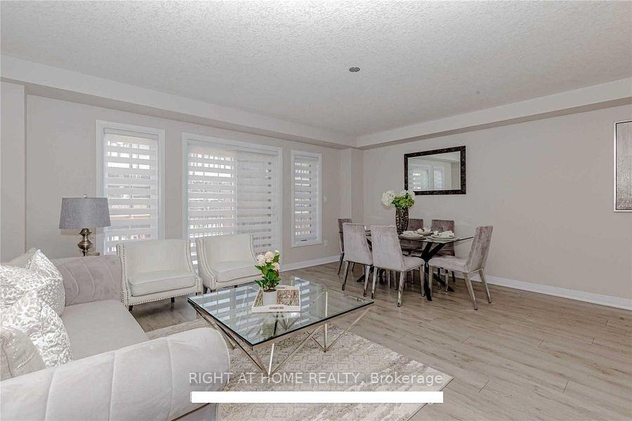 Photo 14 of 57 Fenside Street, Kitchener, Doon South — HOMEH