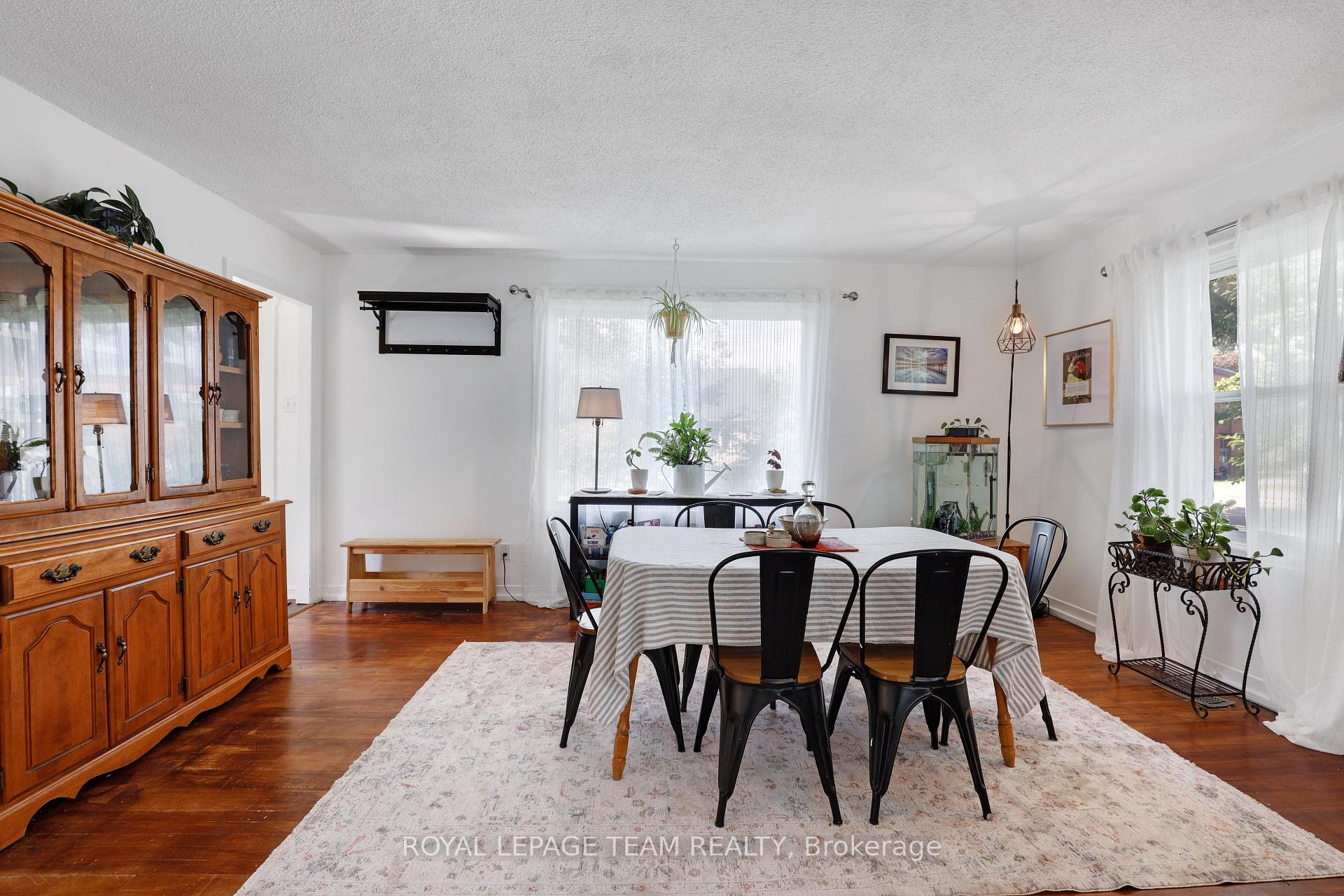 Photo 8 of 283 Anna Avenue, Ottawa, Carlington — HOMEH