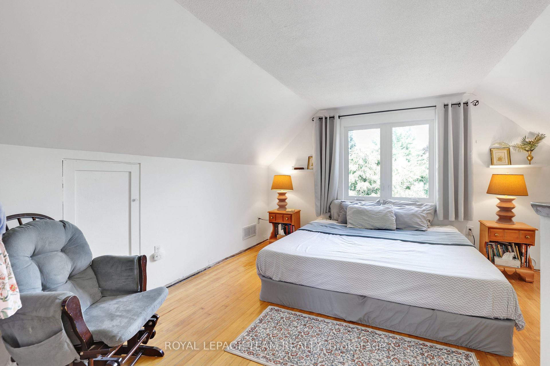 Photo 19 of 283 Anna Avenue, Ottawa, Carlington — HOMEH