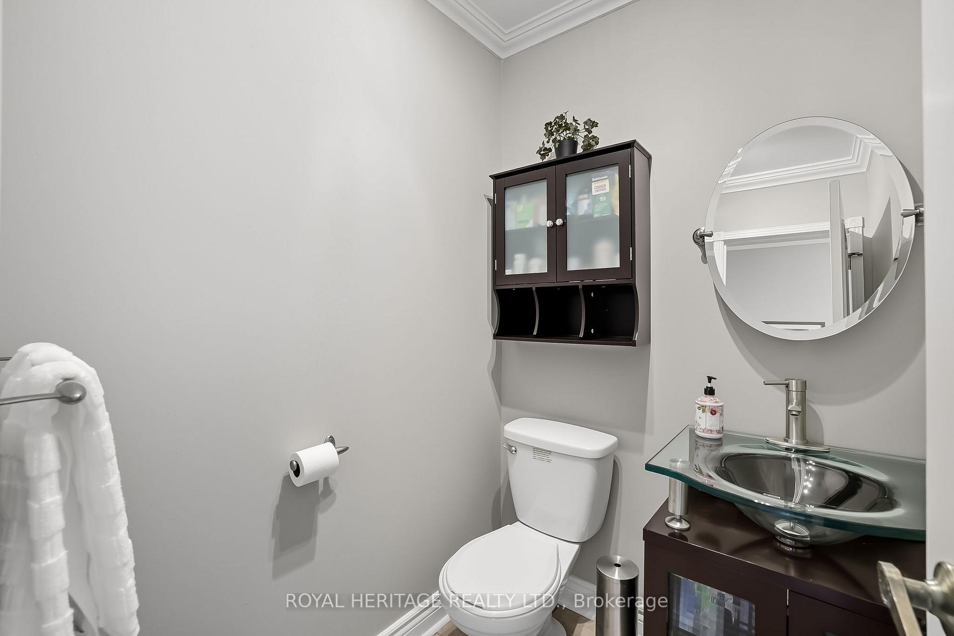 Photo 16 of Unit 6, 580 Eyer Drive, Pickering, West Shore — HOMEH