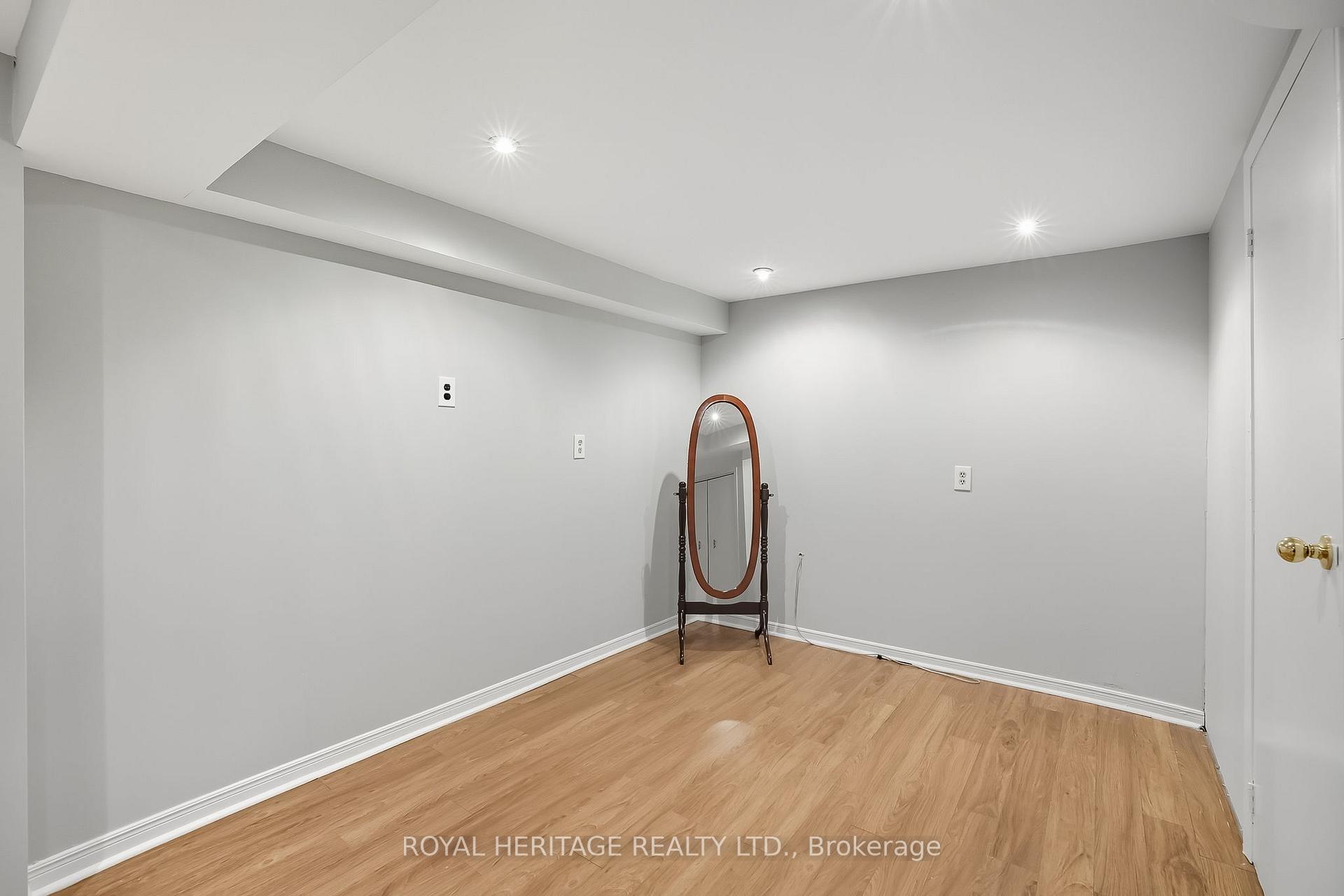 Photo 24 of Unit 6, 580 Eyer Drive, Pickering, West Shore — HOMEH