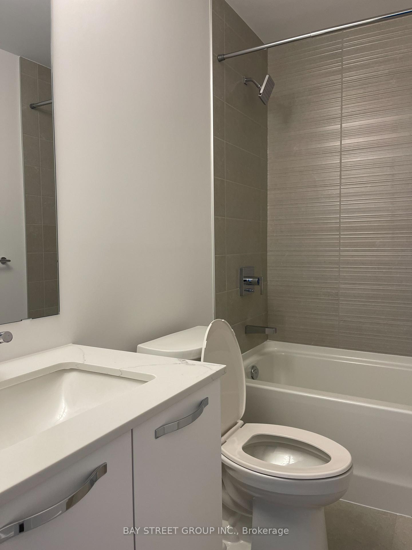 Photo 5 of Unit 2511, 75 James Street S, Hamilton, Durand — HOMEH