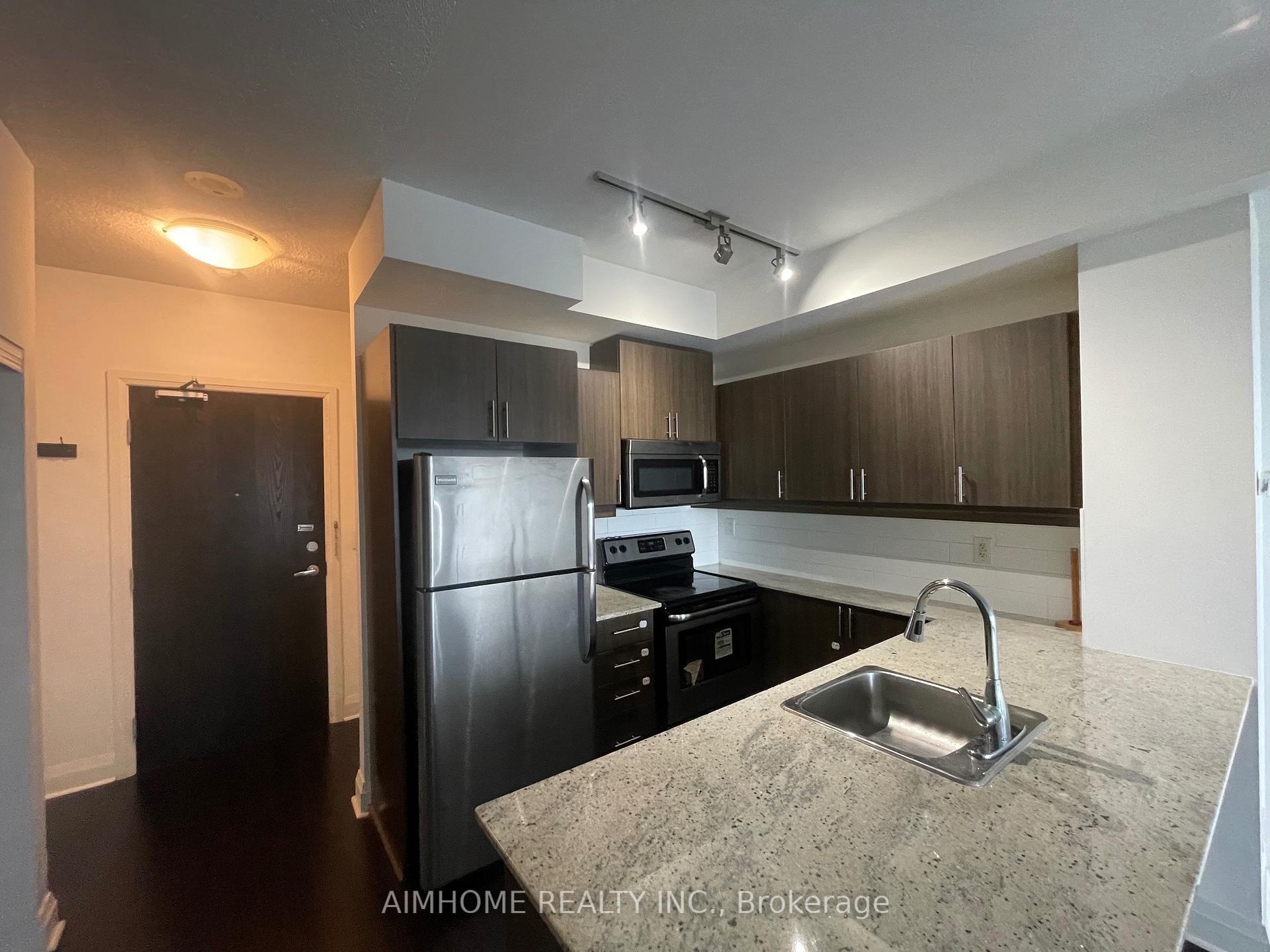 Photo 7 of Unit 804, 17 Kenaston Gardens, North York, Bayview Village — HOMEH