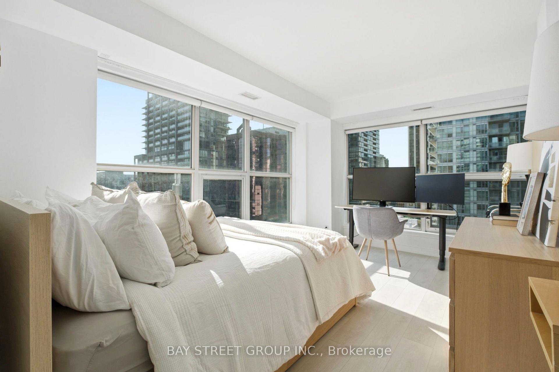 Photo 22 of Unit 925, 36 Blue Jays Way, Toronto, Waterfront Communities — HOMEH