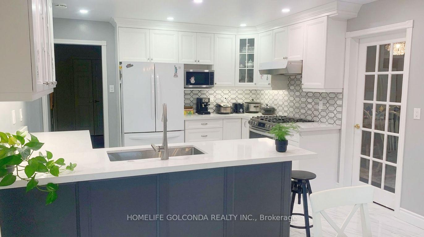 Photo 1 of Unit upper, 55 Leighland Drive, Markham, Unionville — HOMEH