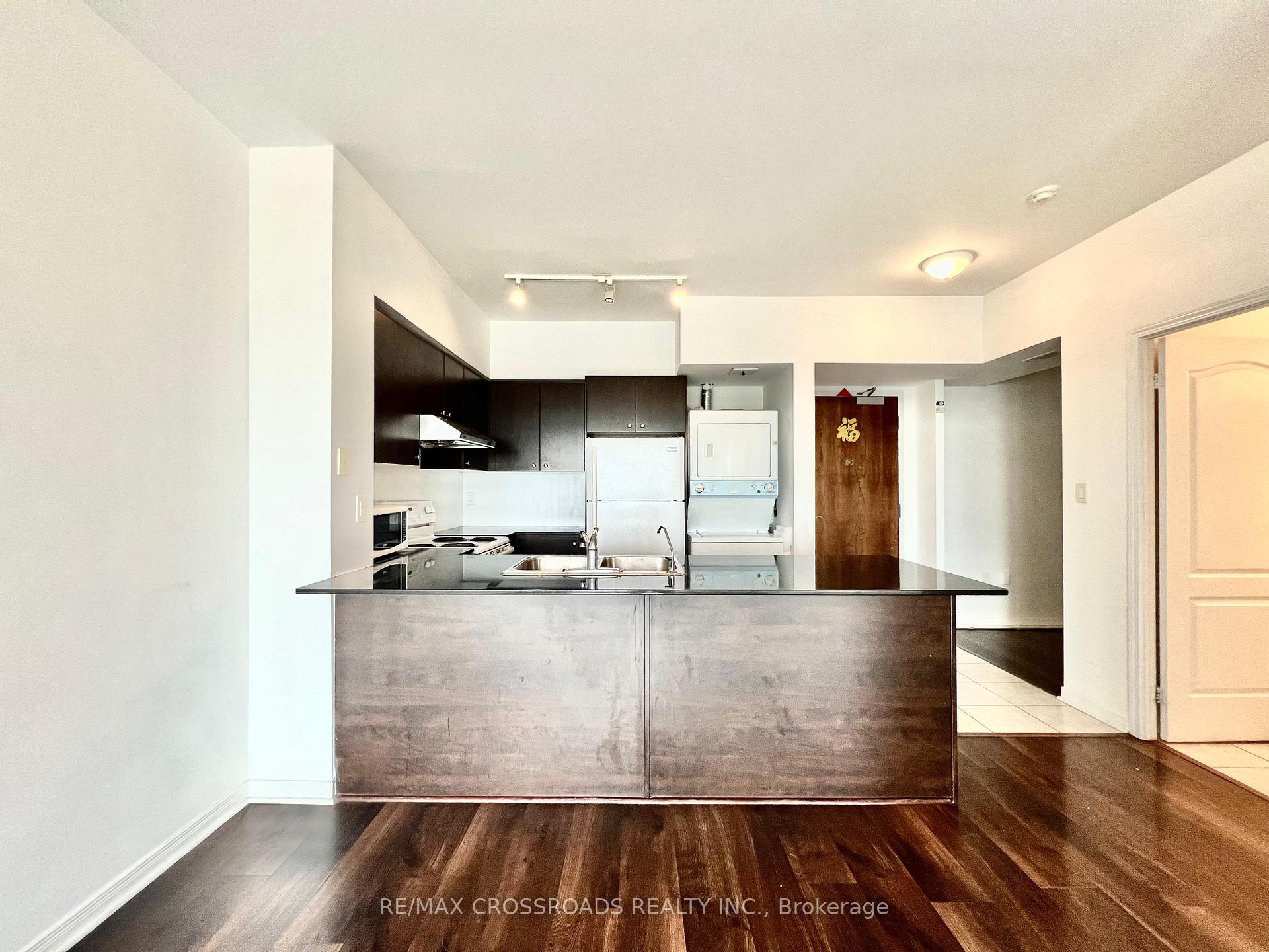 Photo of Unit 803, 4600 Steeles Avenue E