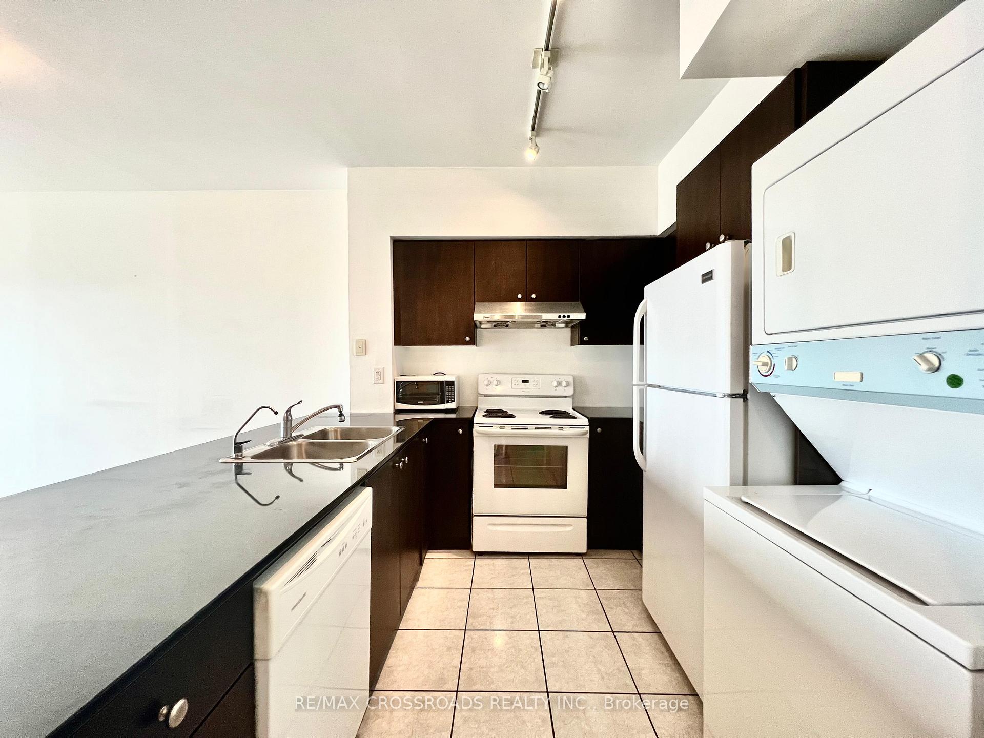 Photo 3 of Unit 803, 4600 Steeles Avenue E, Markham, Milliken Mills East — HOMEH