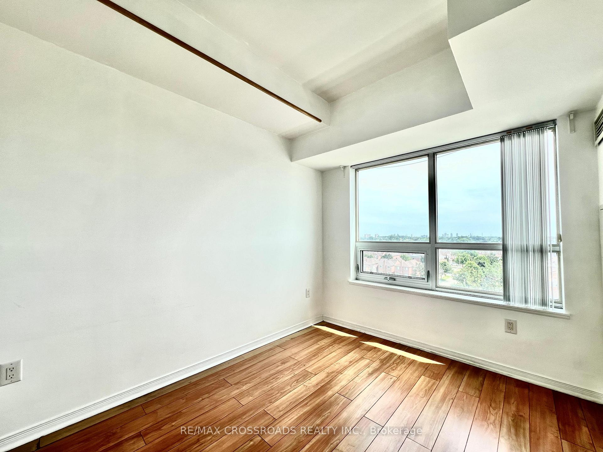 Photo 6 of Unit 803, 4600 Steeles Avenue E, Markham, Milliken Mills East — HOMEH