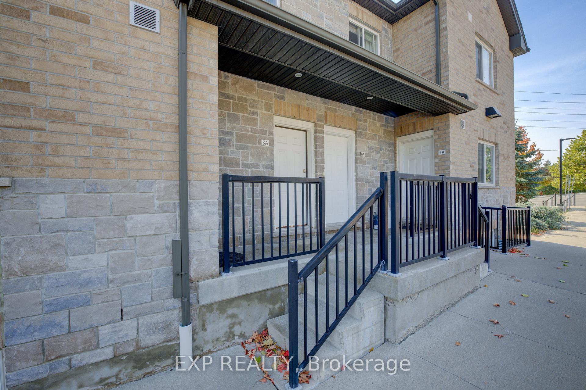 Photo 2 of Unit 6A, 185 Windale Crescent, Kitchener, Laurentian Hills — HOMEH