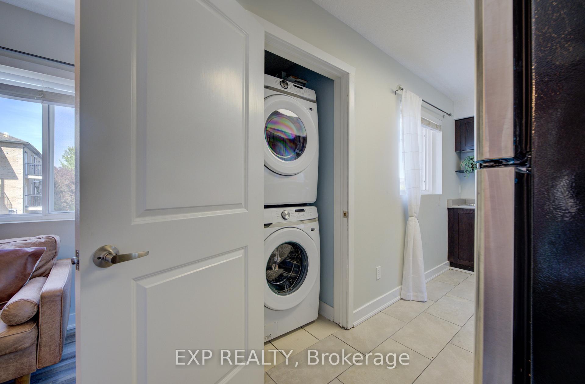 Photo 15 of Unit 6A, 185 Windale Crescent, Kitchener, Laurentian Hills — HOMEH