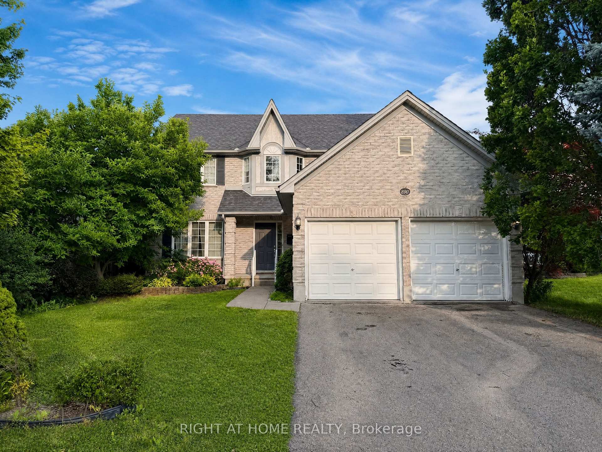 Photo 1 of 890 Guildwood Boulevard, London, North M — HOMEH