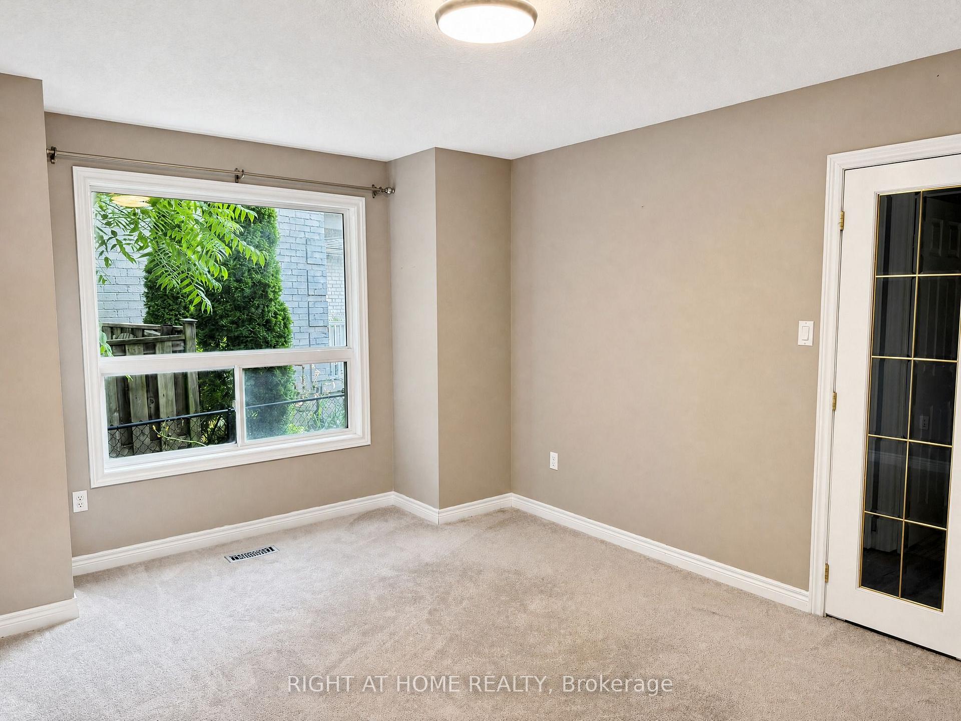 Photo 12 of 890 Guildwood Boulevard, London, North M — HOMEH