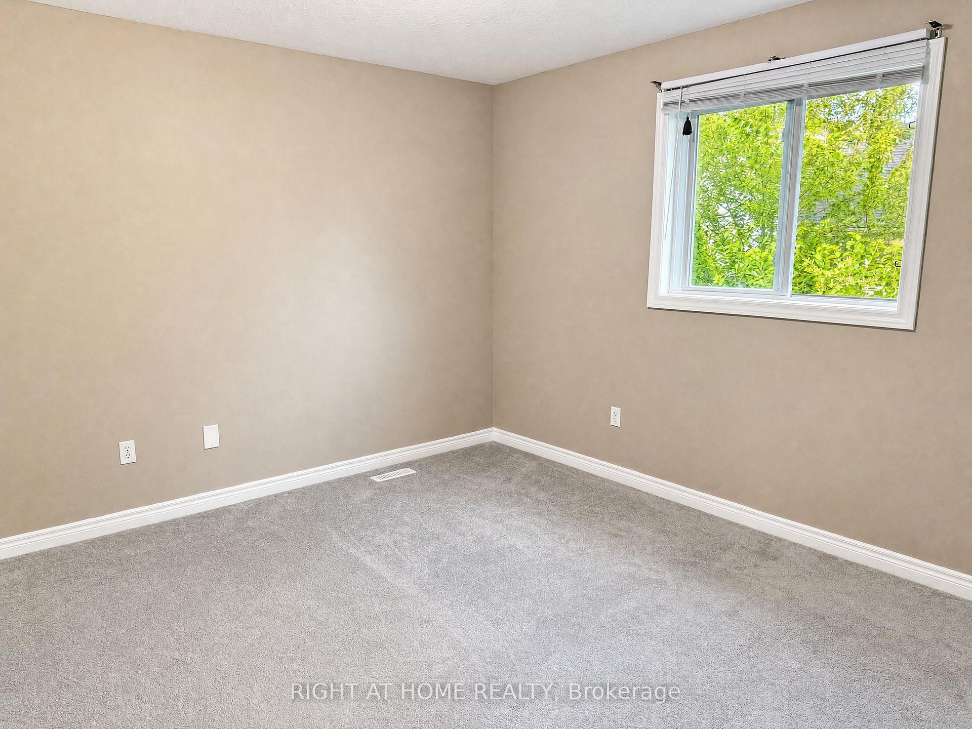 Photo 24 of 890 Guildwood Boulevard, London, North M — HOMEH