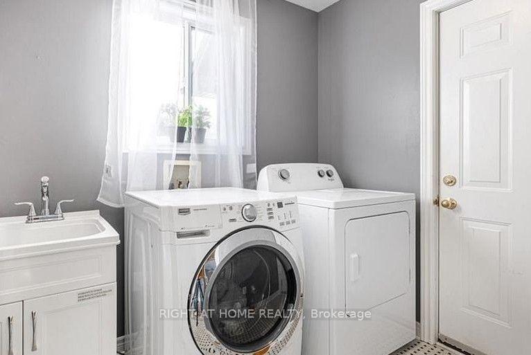 Photo 29 of 890 Guildwood Boulevard, London, North M — HOMEH