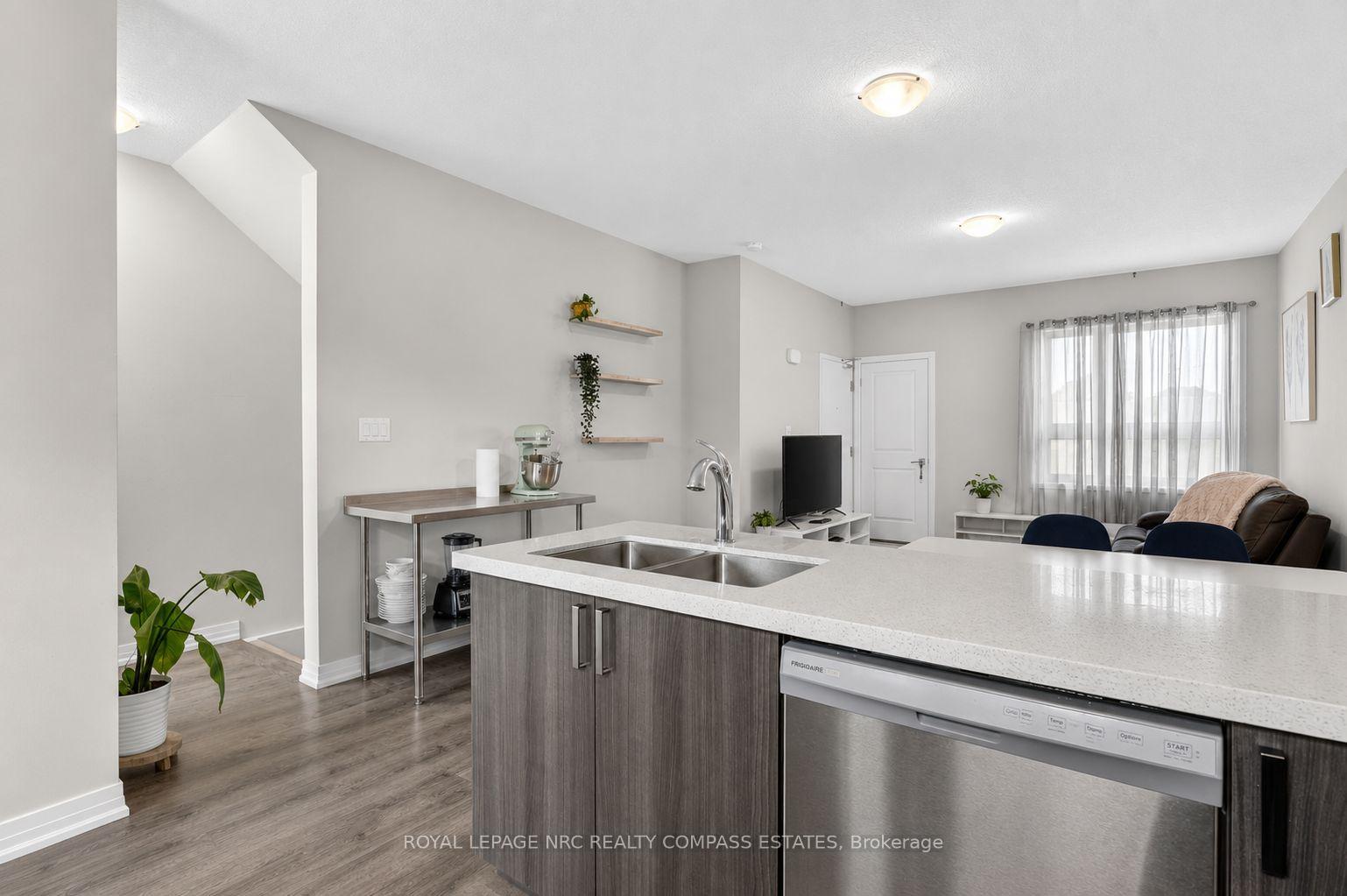 Photo 14 of Unit 119, 6705 Cropp Street, Niagara Falls, Morrison — HOMEH