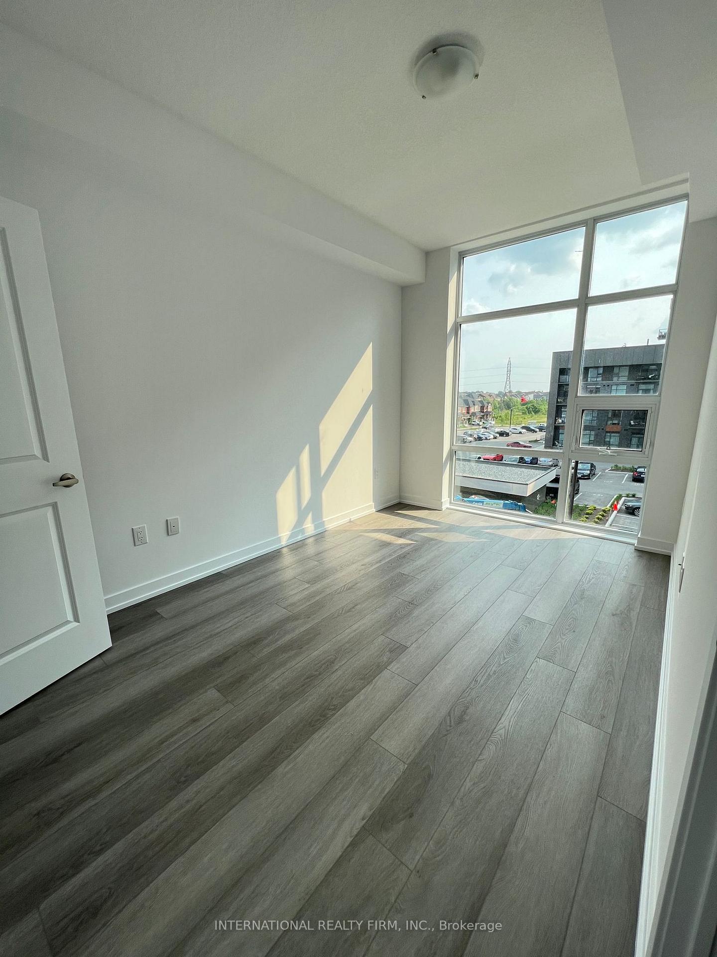 Photo 6 of Unit 332, 460 Dundas Street E, Hamilton, Waterdown — HOMEH