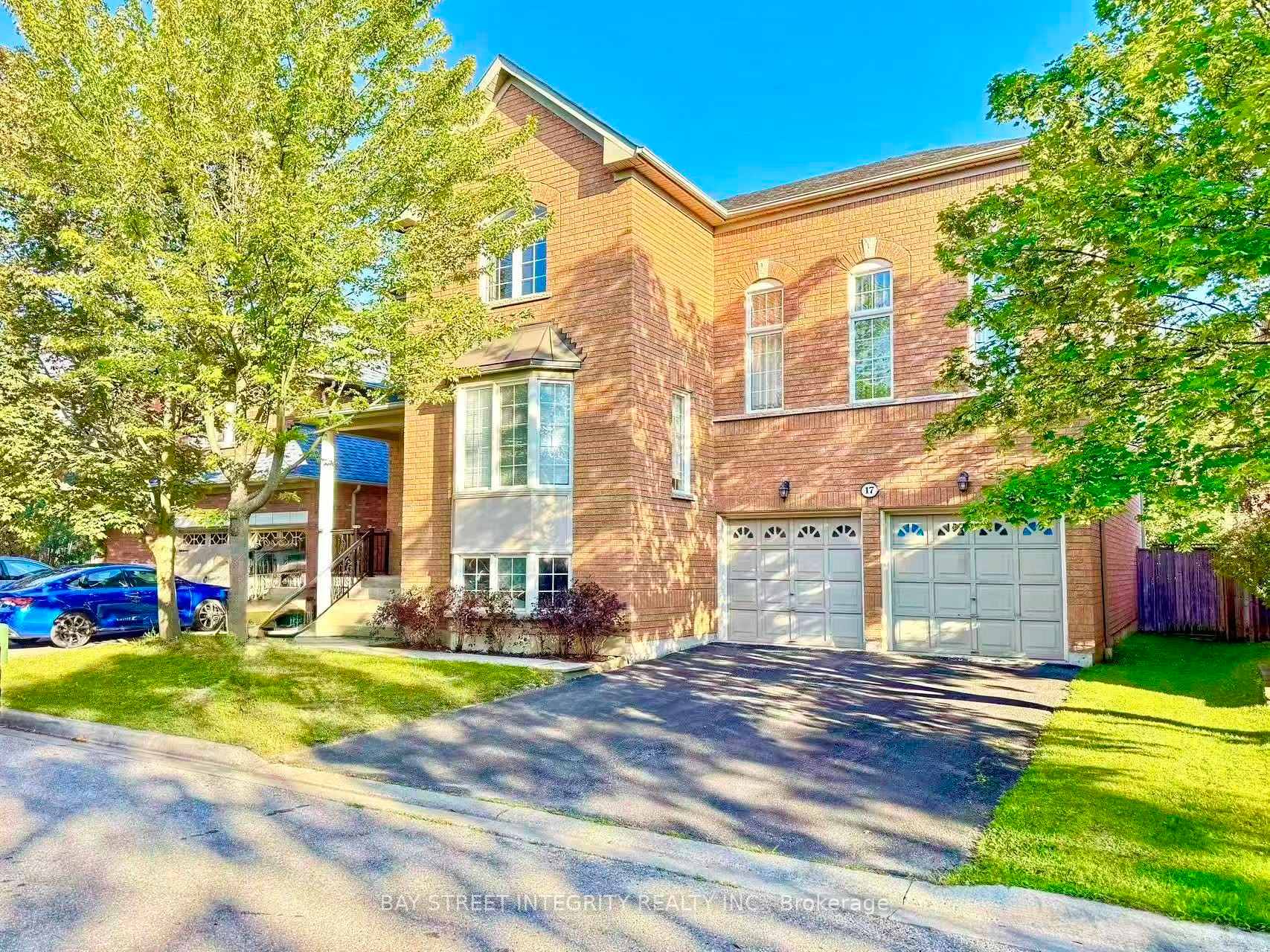 Photo 2 of 17 Weston Crescent, Ajax, Northwest Ajax — HOMEH