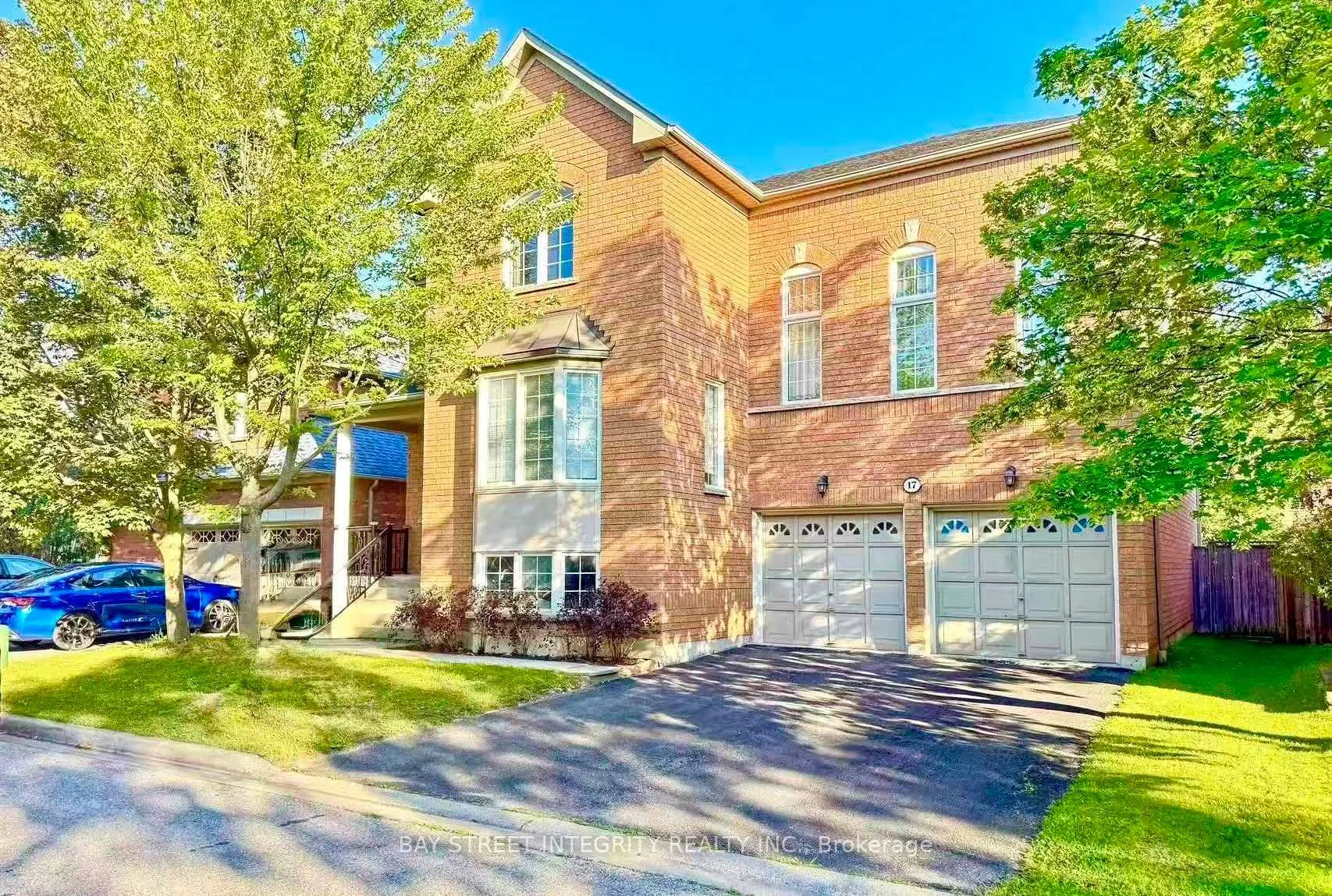 Photo 3 of 17 Weston Crescent, Ajax, Northwest Ajax — HOMEH