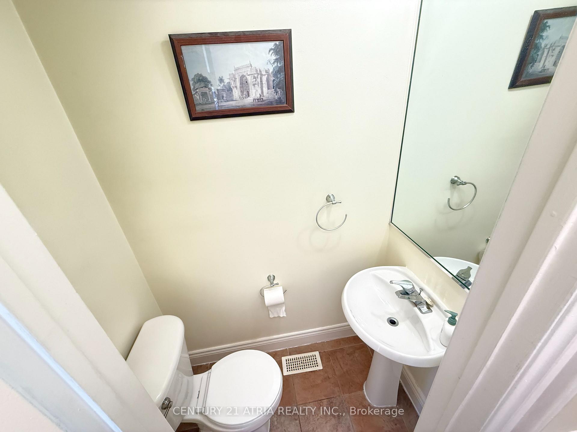 Photo 22 of 73 Stately Way, Markham, Royal Orchard — HOMEH