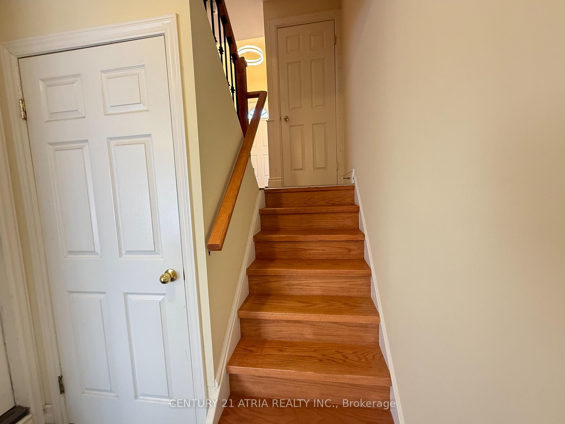 Photo 23 of 73 Stately Way, Markham, Royal Orchard — HOMEH