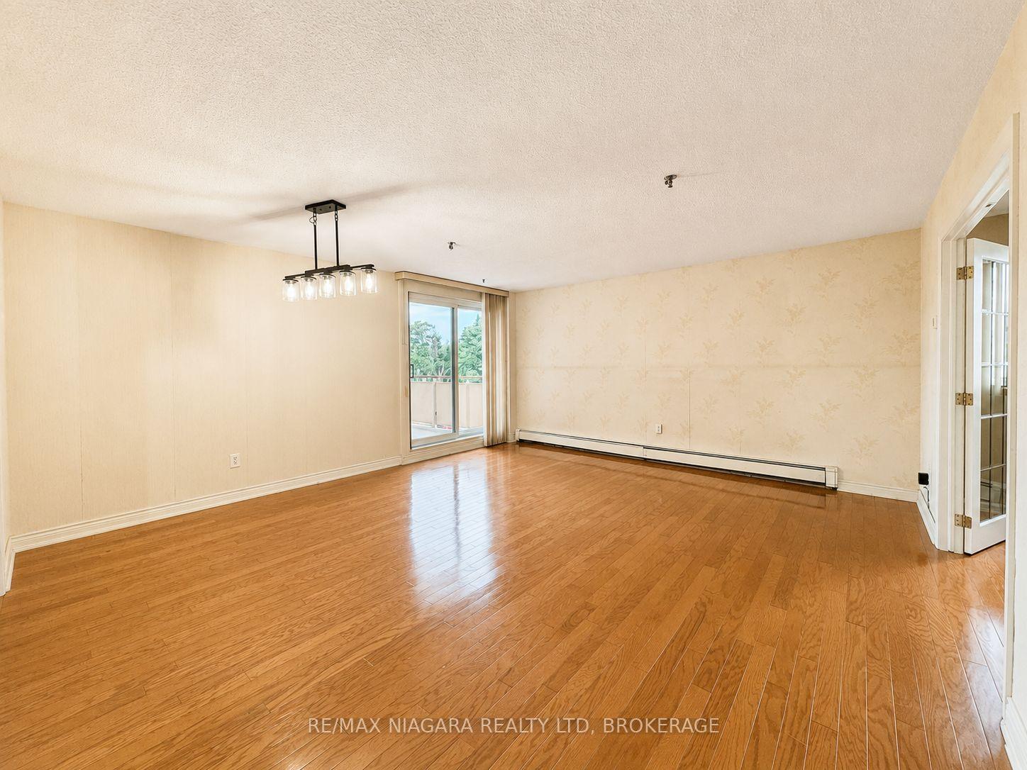 Photo 8 of Unit 507, 3955 Portage Road, Niagara Falls, Stamford — HOMEH