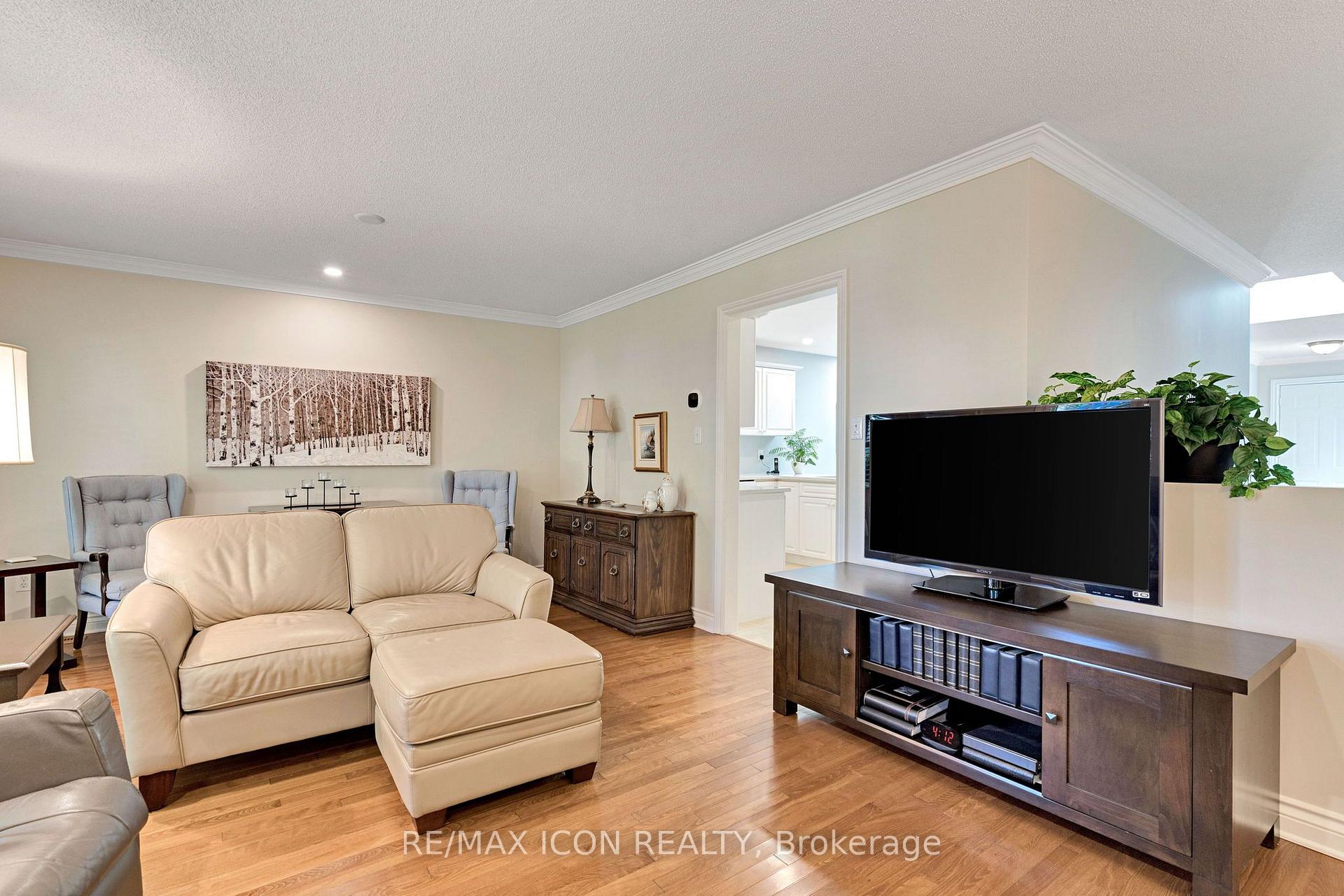 Photo 10 of Unit 17, 1151 Riverside Drive, London, North O — HOMEH