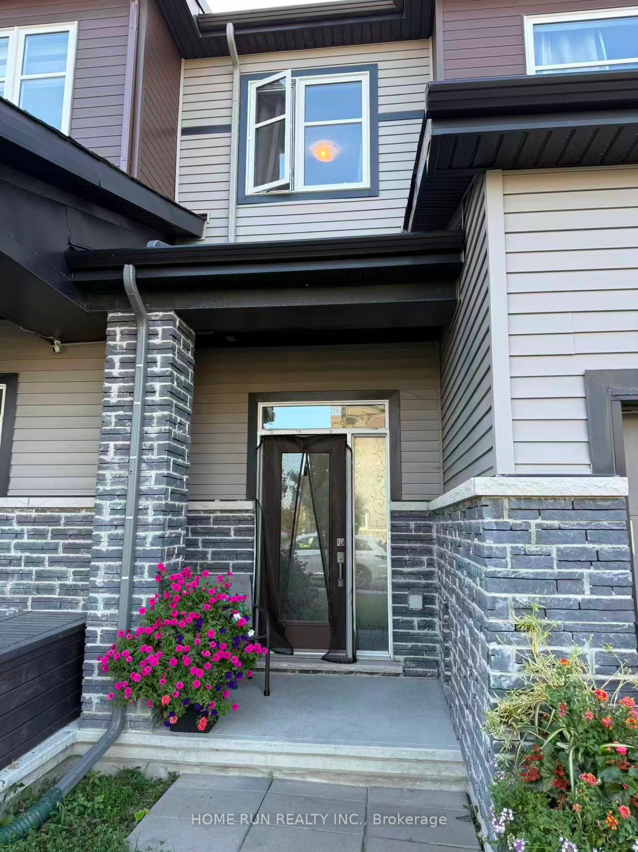 Photo 3 of 75 Aura Avenue, Ottawa, Barrhaven - Heritage Park — HOMEH