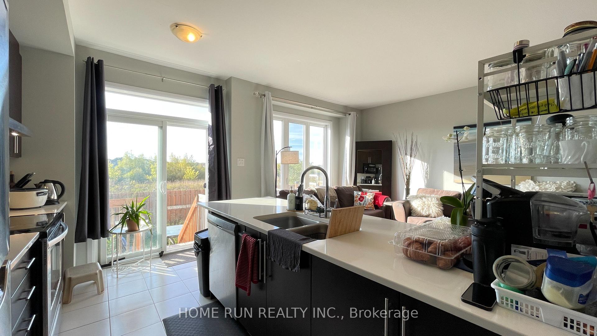 Photo 16 of 75 Aura Avenue, Ottawa, Barrhaven - Heritage Park — HOMEH