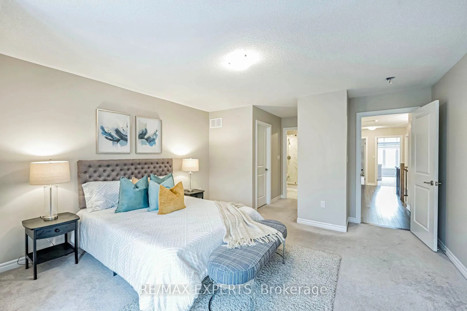 Photo 16 of 88 Folgate Crescent, Brampton, Sandringham-Wellington — HOMEH