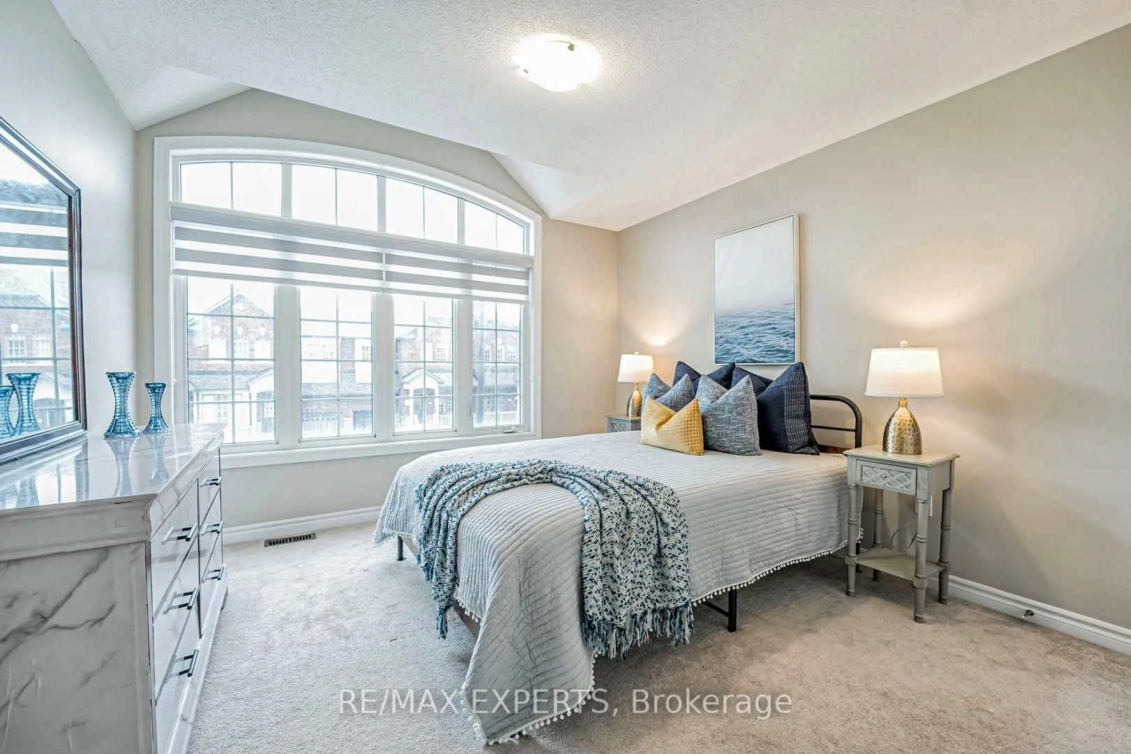 Photo 20 of 88 Folgate Crescent, Brampton, Sandringham-Wellington — HOMEH