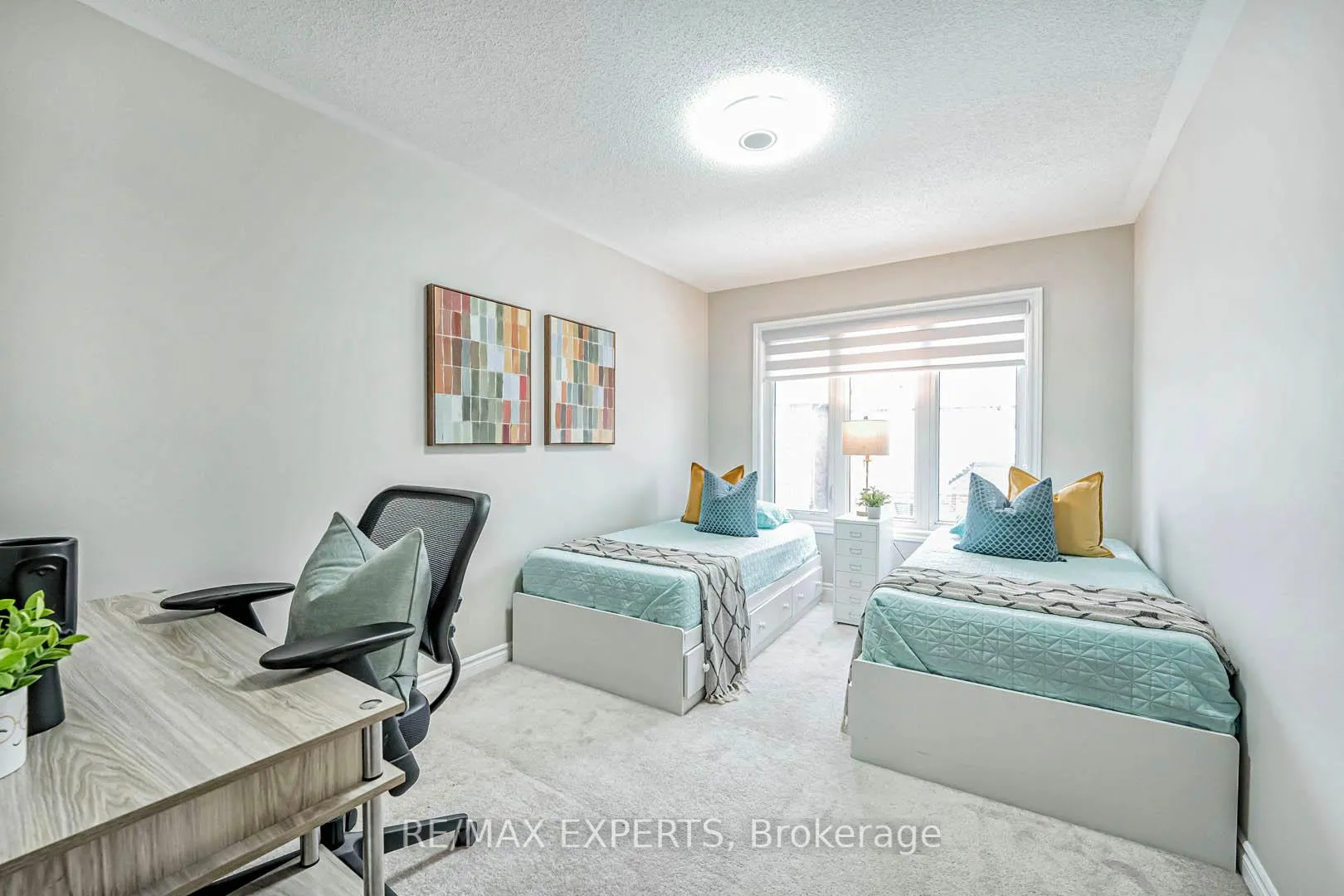 Photo 24 of 88 Folgate Crescent, Brampton, Sandringham-Wellington — HOMEH