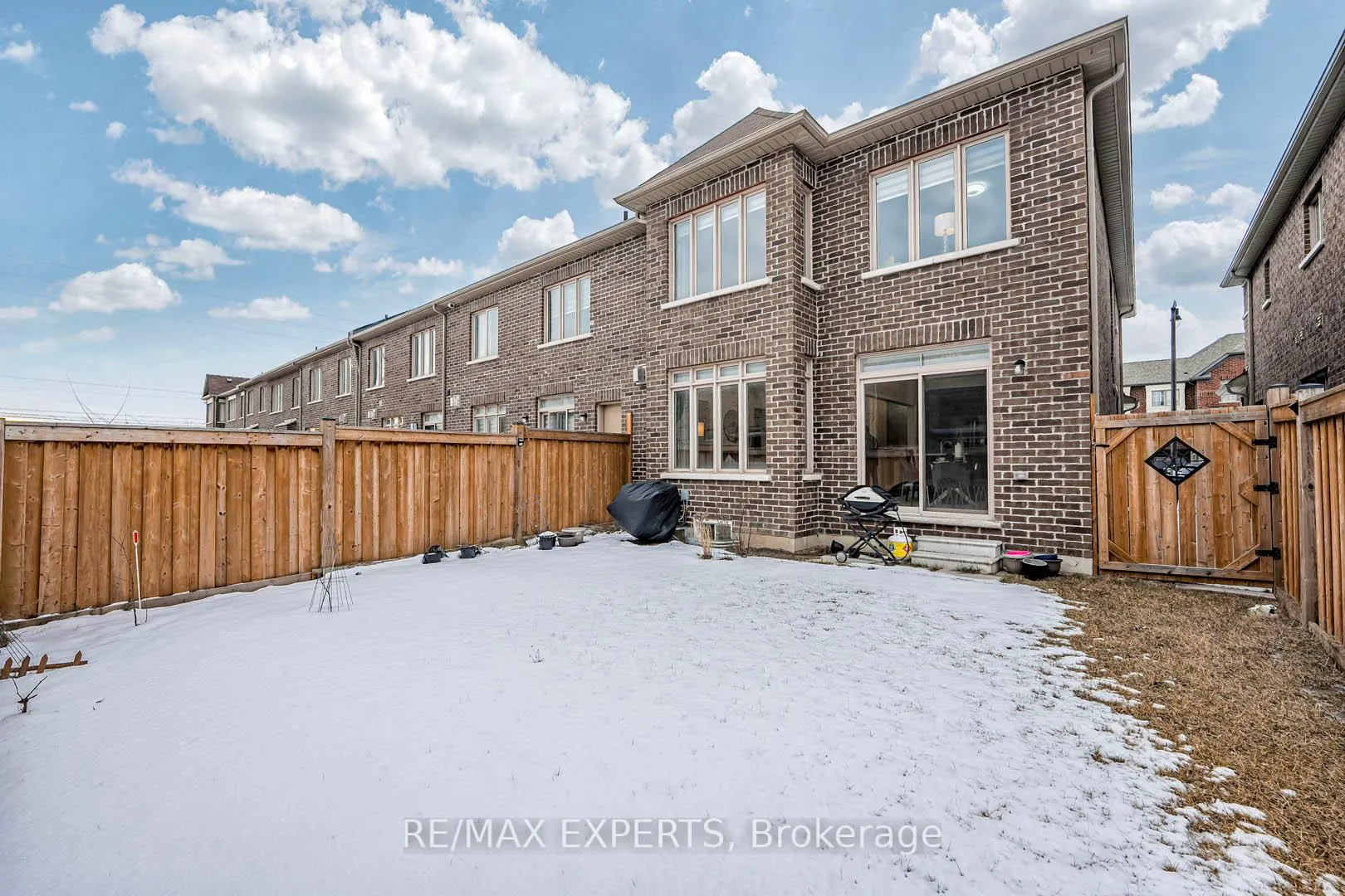 Photo 29 of 88 Folgate Crescent, Brampton, Sandringham-Wellington — HOMEH