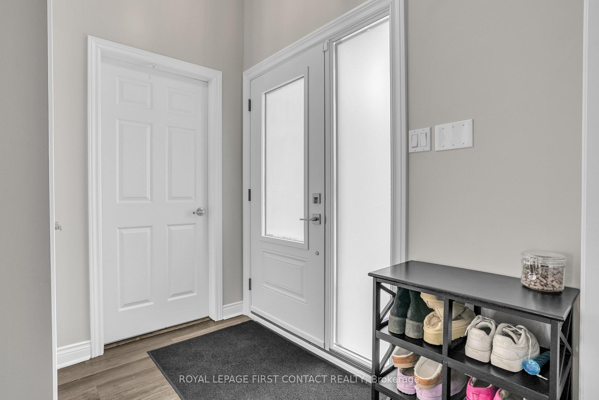 Photo 33 of 340 Livingstone Street W, Barrie, Northwest — HOMEH