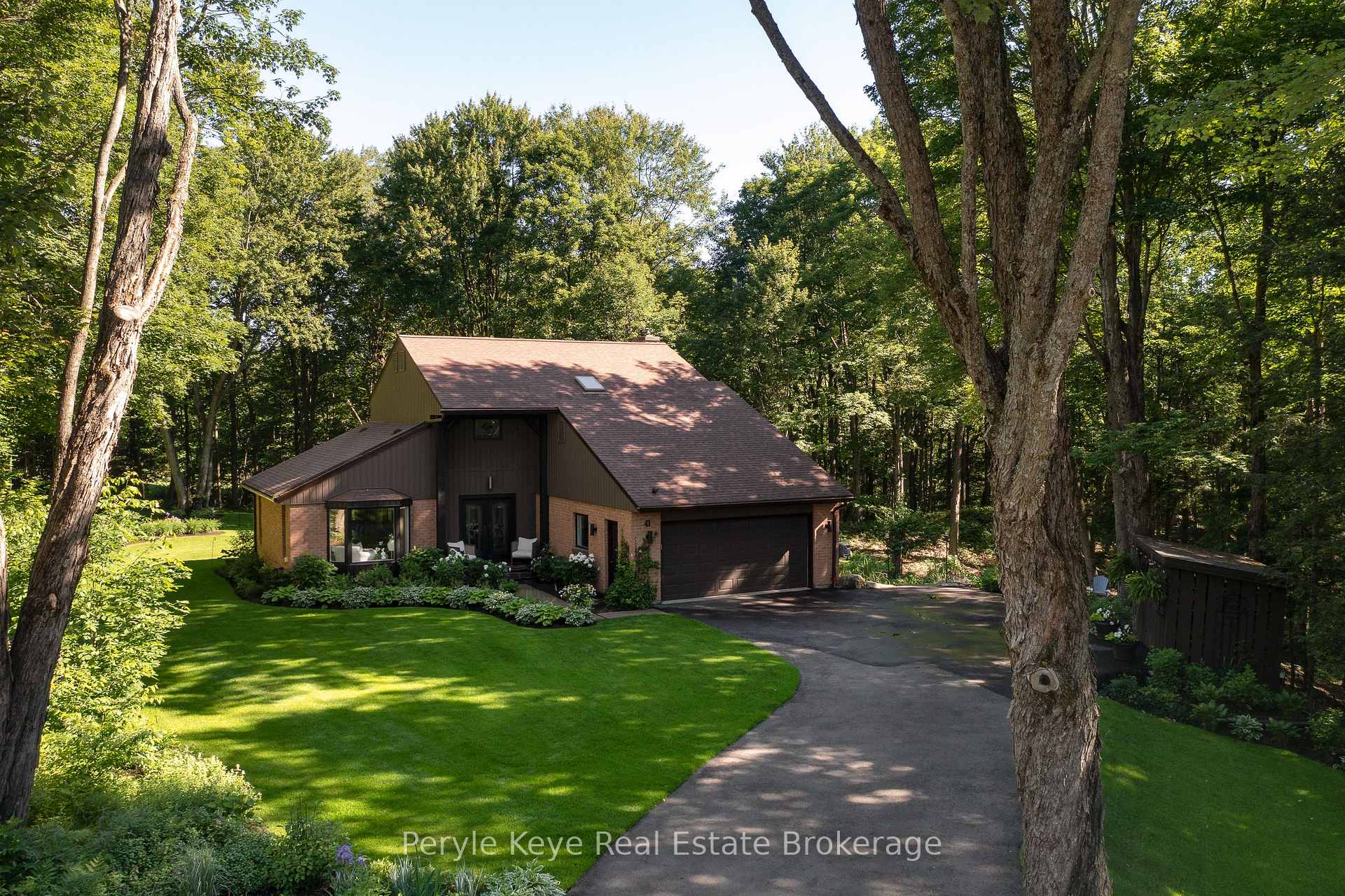 Photo 1 of 41 South Muskoka Drive, Bracebridge, Macaulay — HOMEH