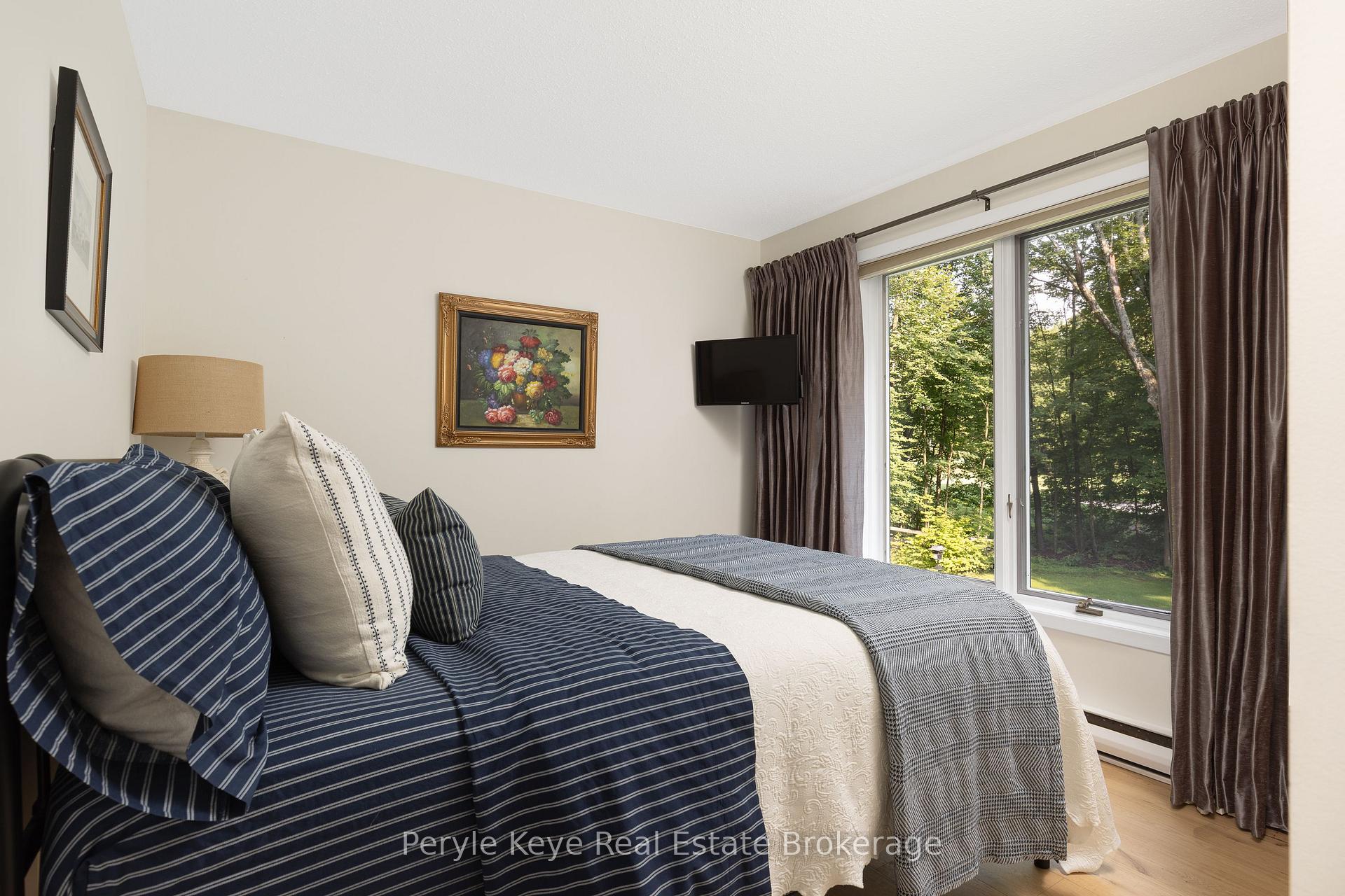 Photo 31 of 41 South Muskoka Drive, Bracebridge, Macaulay — HOMEH