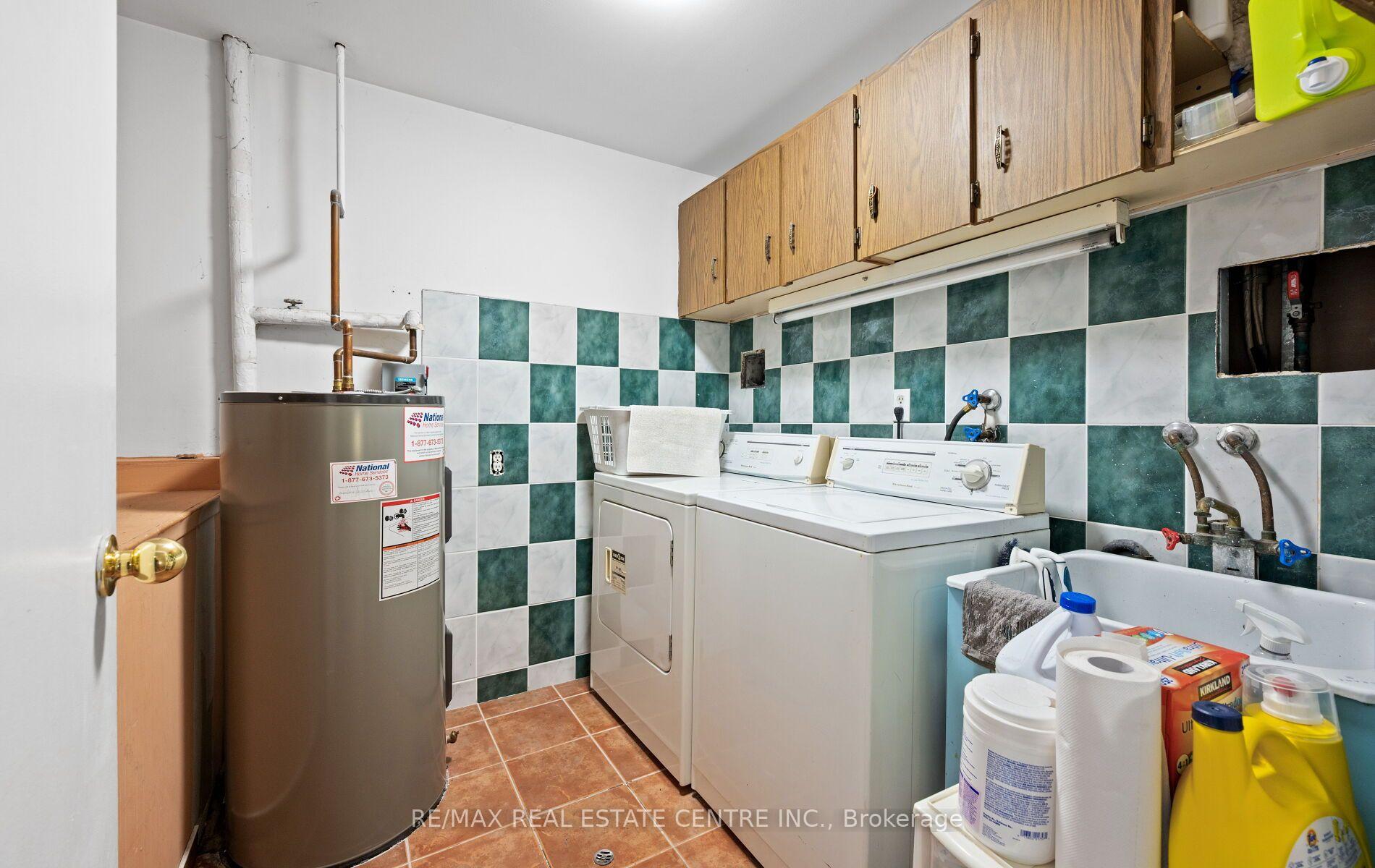 Photo 26 of Unit 2, 2170 Bromsgrove Road, Mississauga, Clarkson — HOMEH
