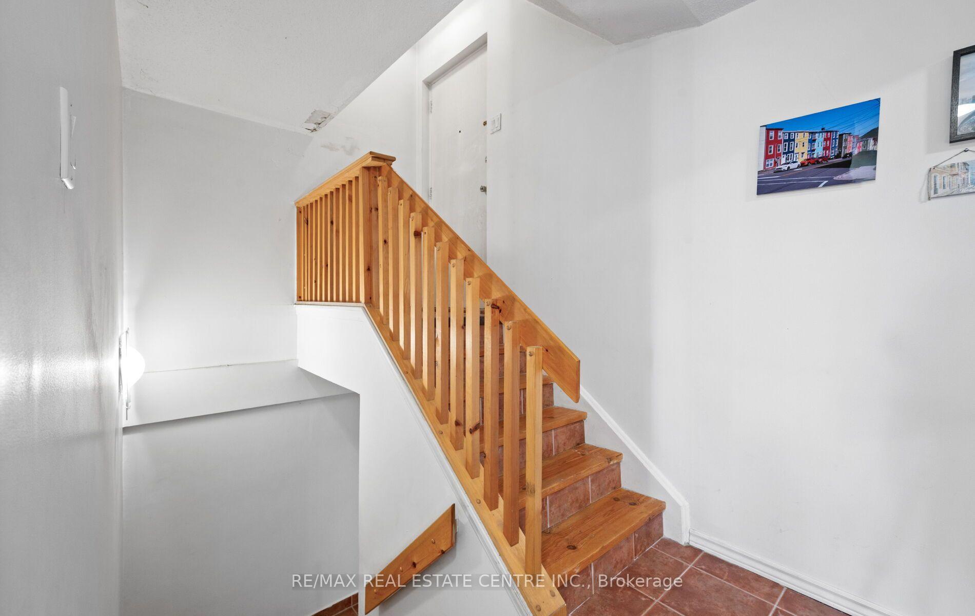 Photo 27 of Unit 2, 2170 Bromsgrove Road, Mississauga, Clarkson — HOMEH