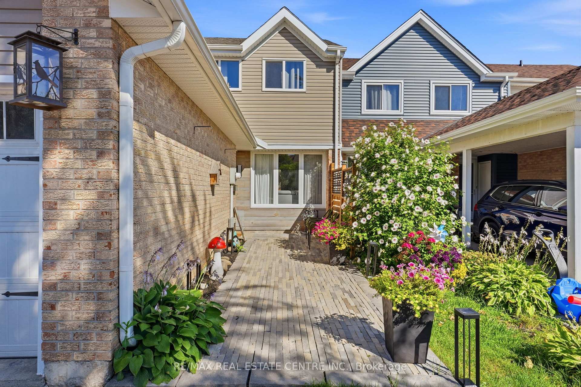 Photo 1 of 37 Rushmore Crescent, Brampton, Heart Lake East — HOMEH