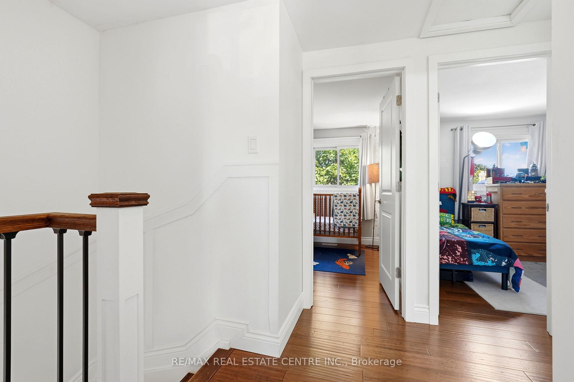 Photo 11 of 37 Rushmore Crescent, Brampton, Heart Lake East — HOMEH