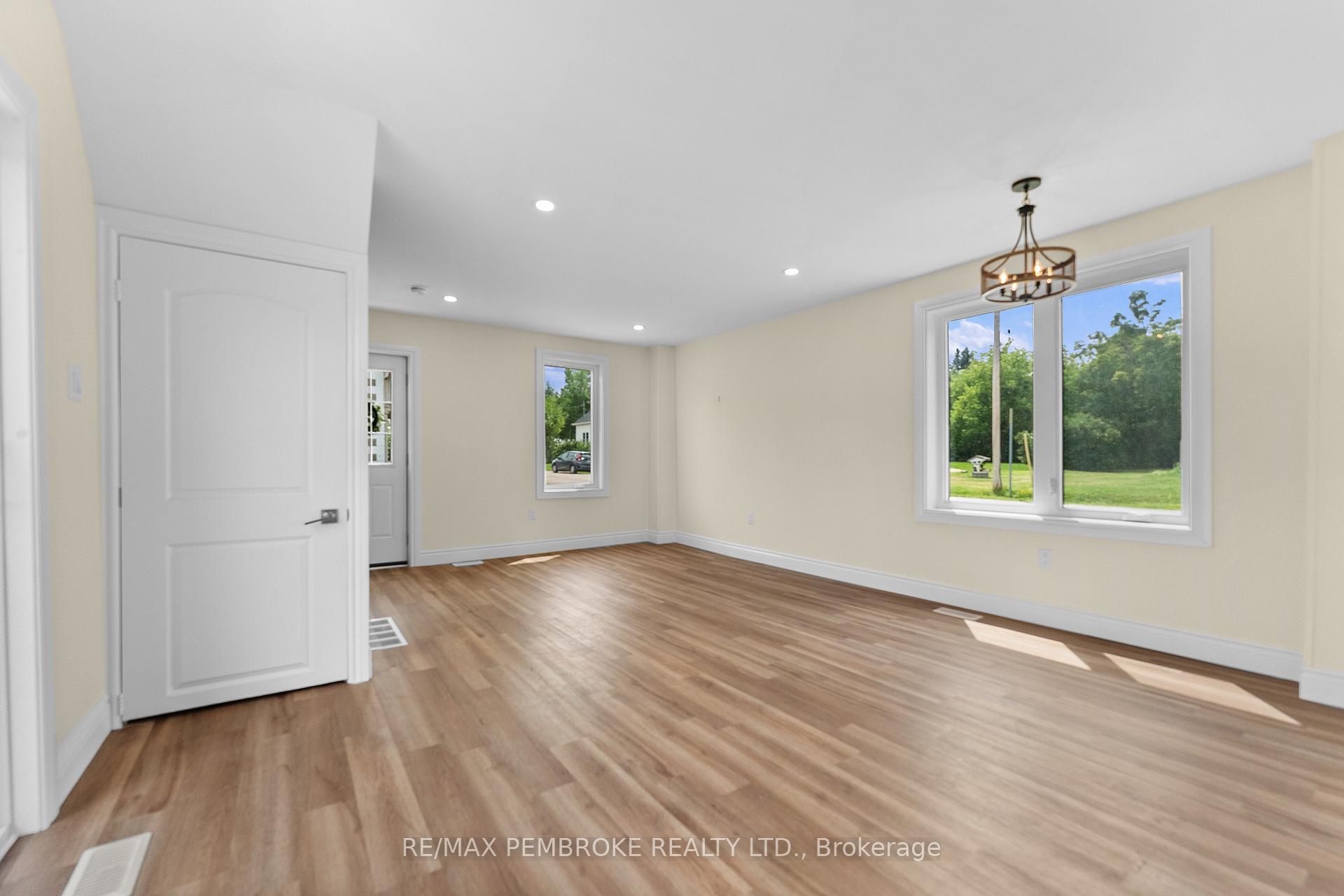 Photo 19 of 480 Blank Street, Pembroke, Pembroke — HOMEH