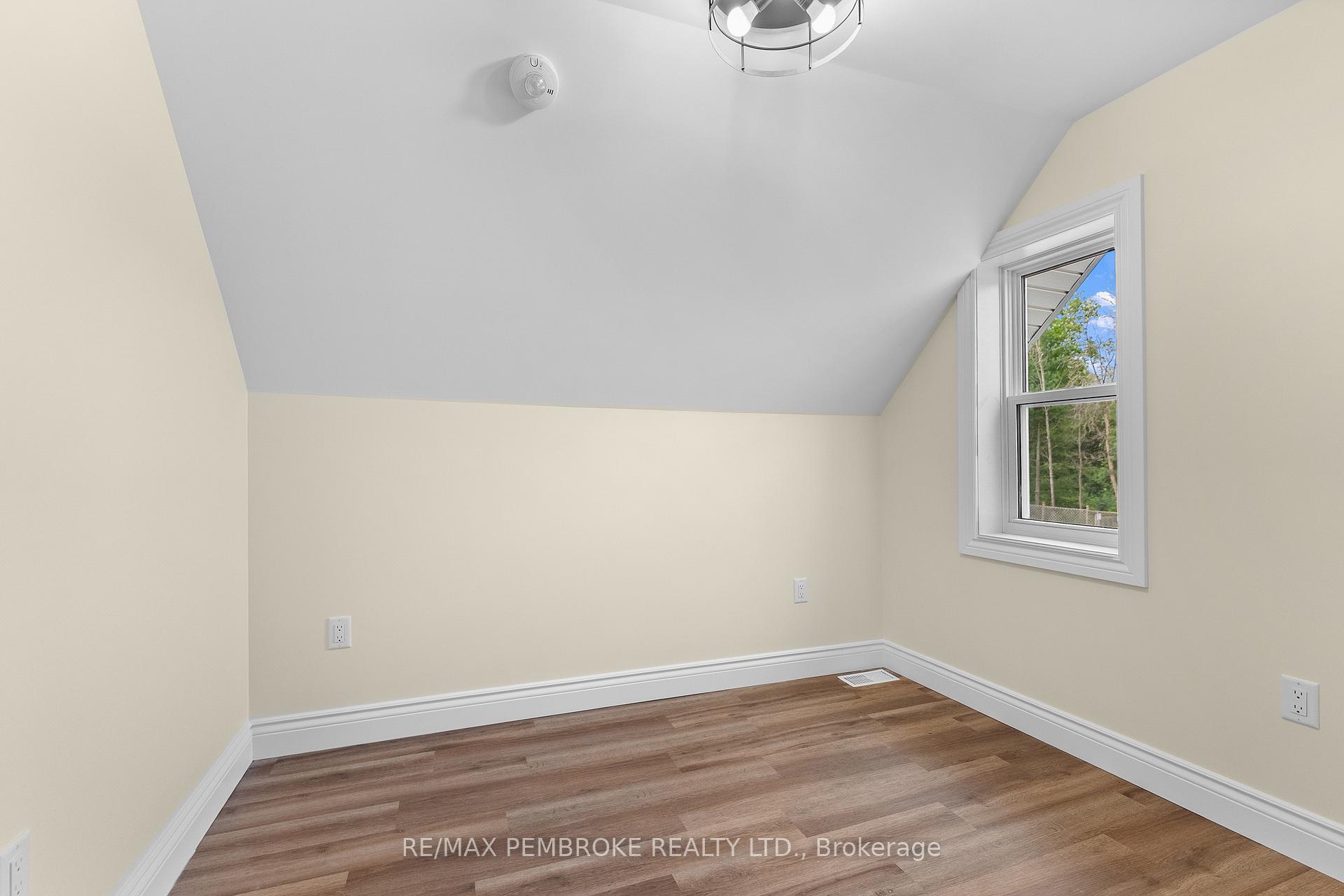 Photo 25 of 480 Blank Street, Pembroke, Pembroke — HOMEH