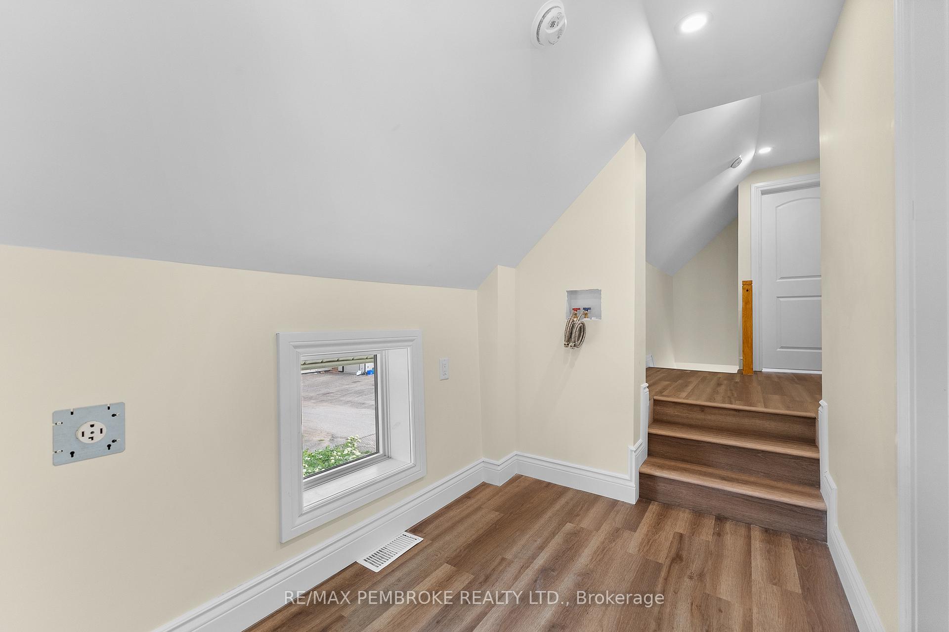 Photo 33 of 480 Blank Street, Pembroke, Pembroke — HOMEH