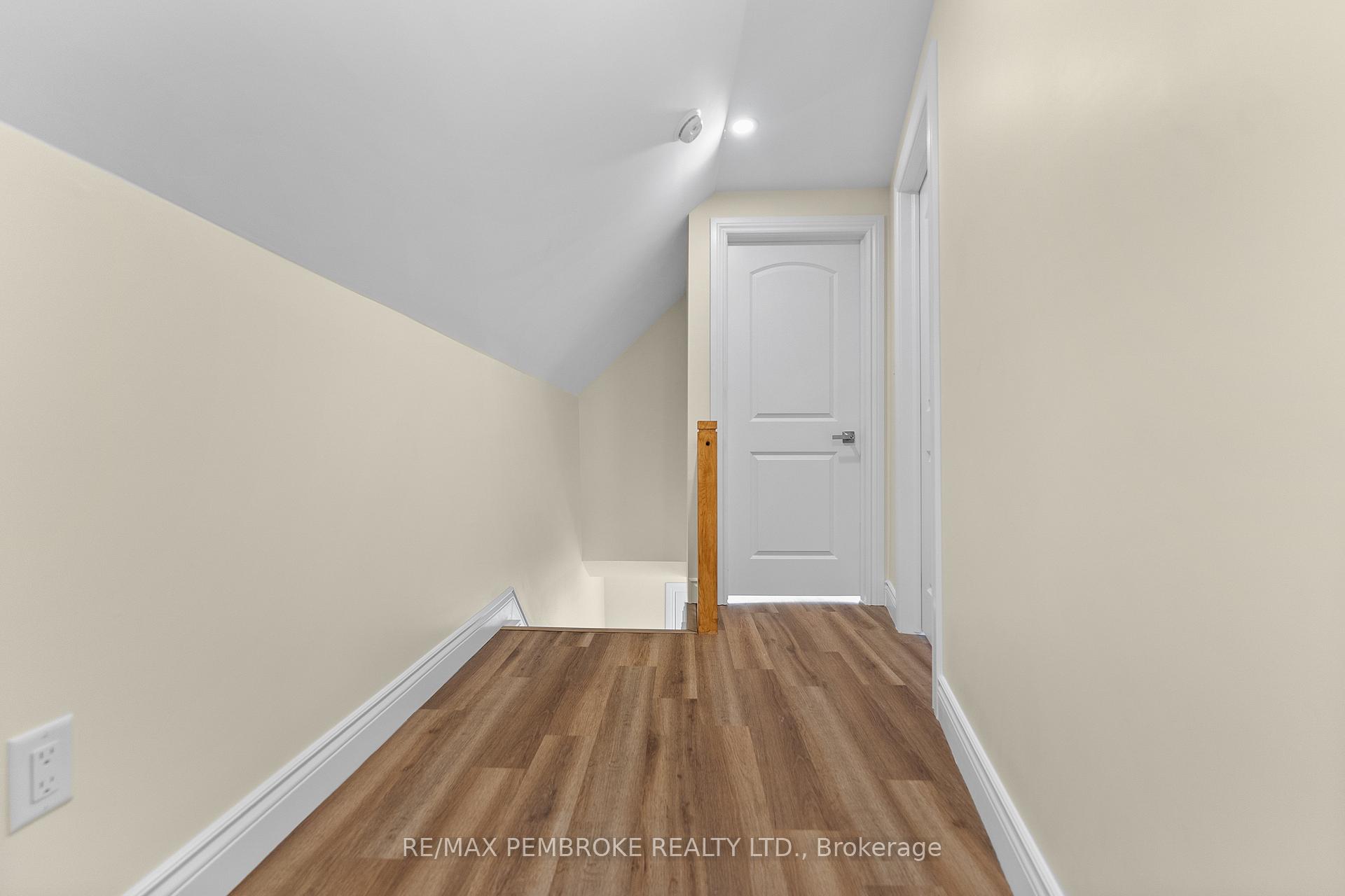 Photo 34 of 480 Blank Street, Pembroke, Pembroke — HOMEH