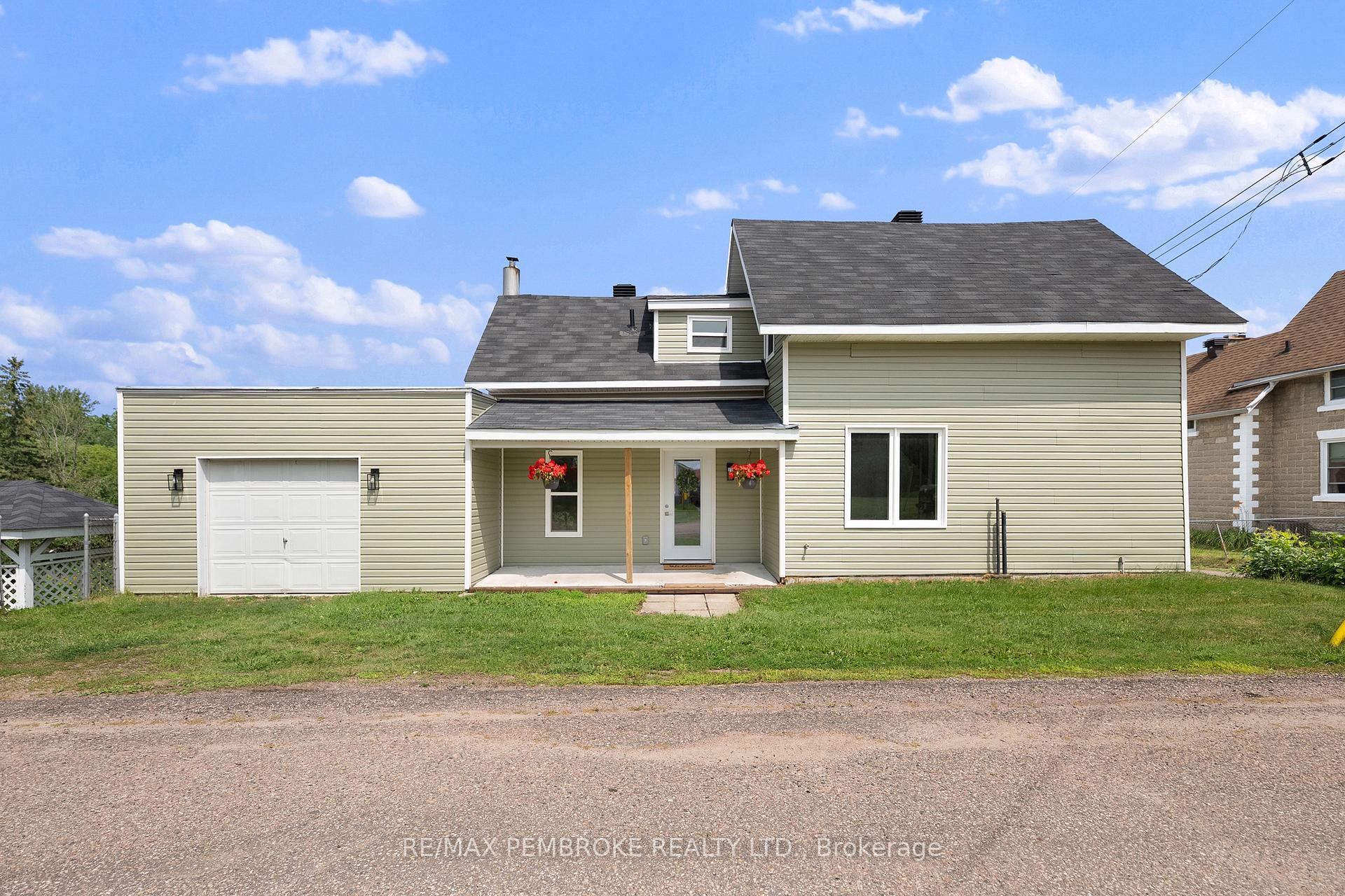 Photo 46 of 480 Blank Street, Pembroke, Pembroke — HOMEH