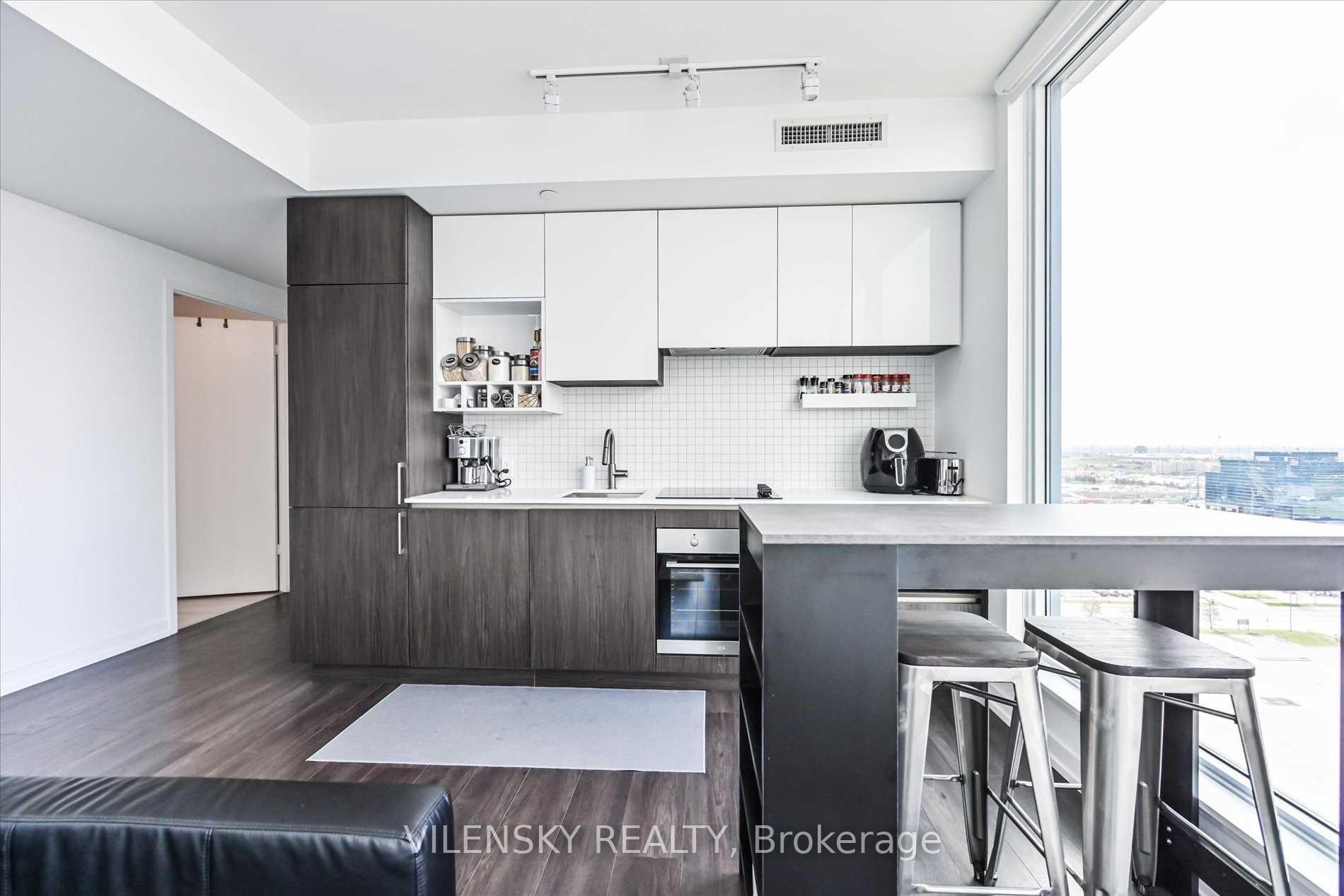 Photo 11 of Unit 1610, 5 Buttermill Avenue, Vaughan, Vaughan Corporate Centre — HOMEH