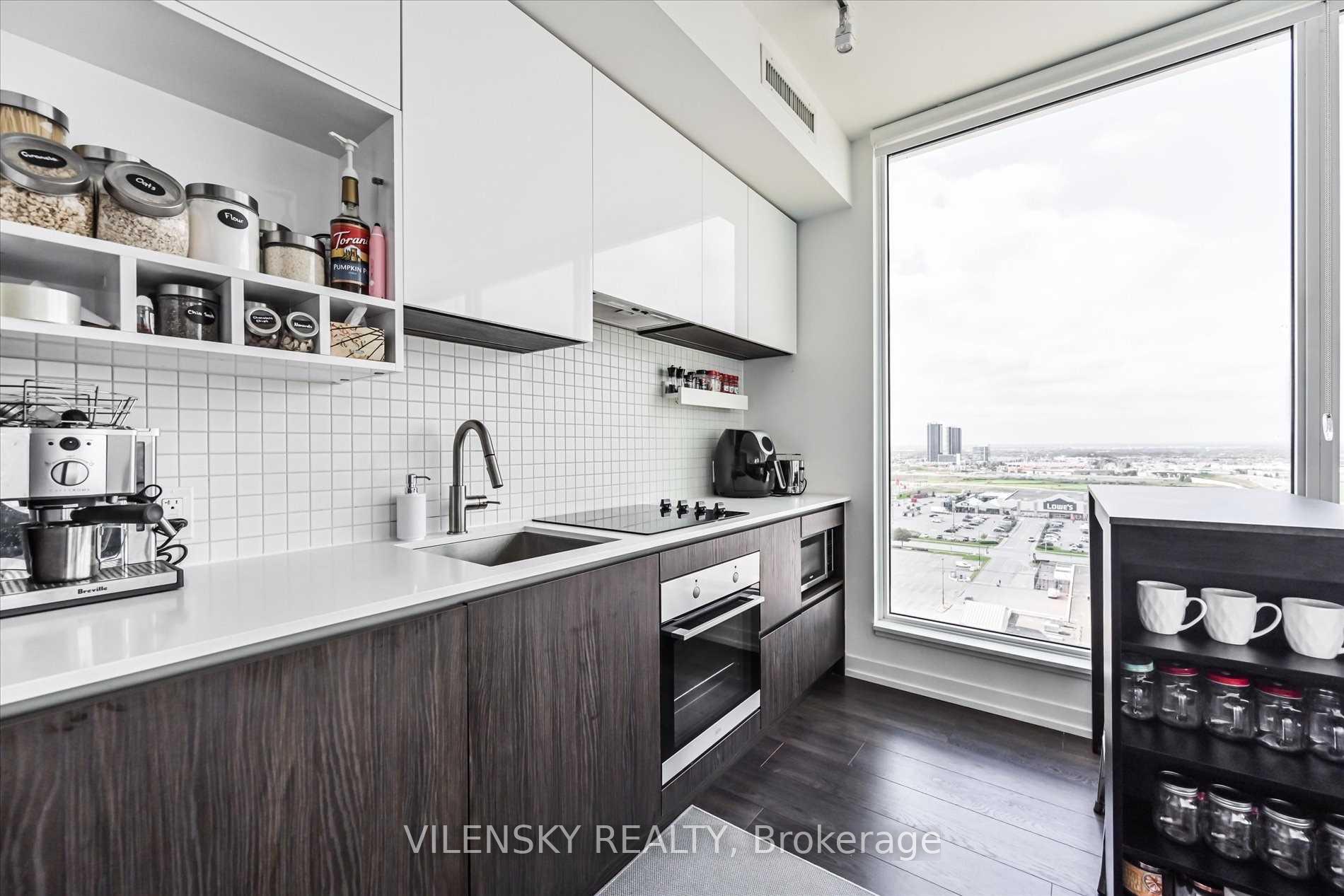 Photo 14 of Unit 1610, 5 Buttermill Avenue, Vaughan, Vaughan Corporate Centre — HOMEH