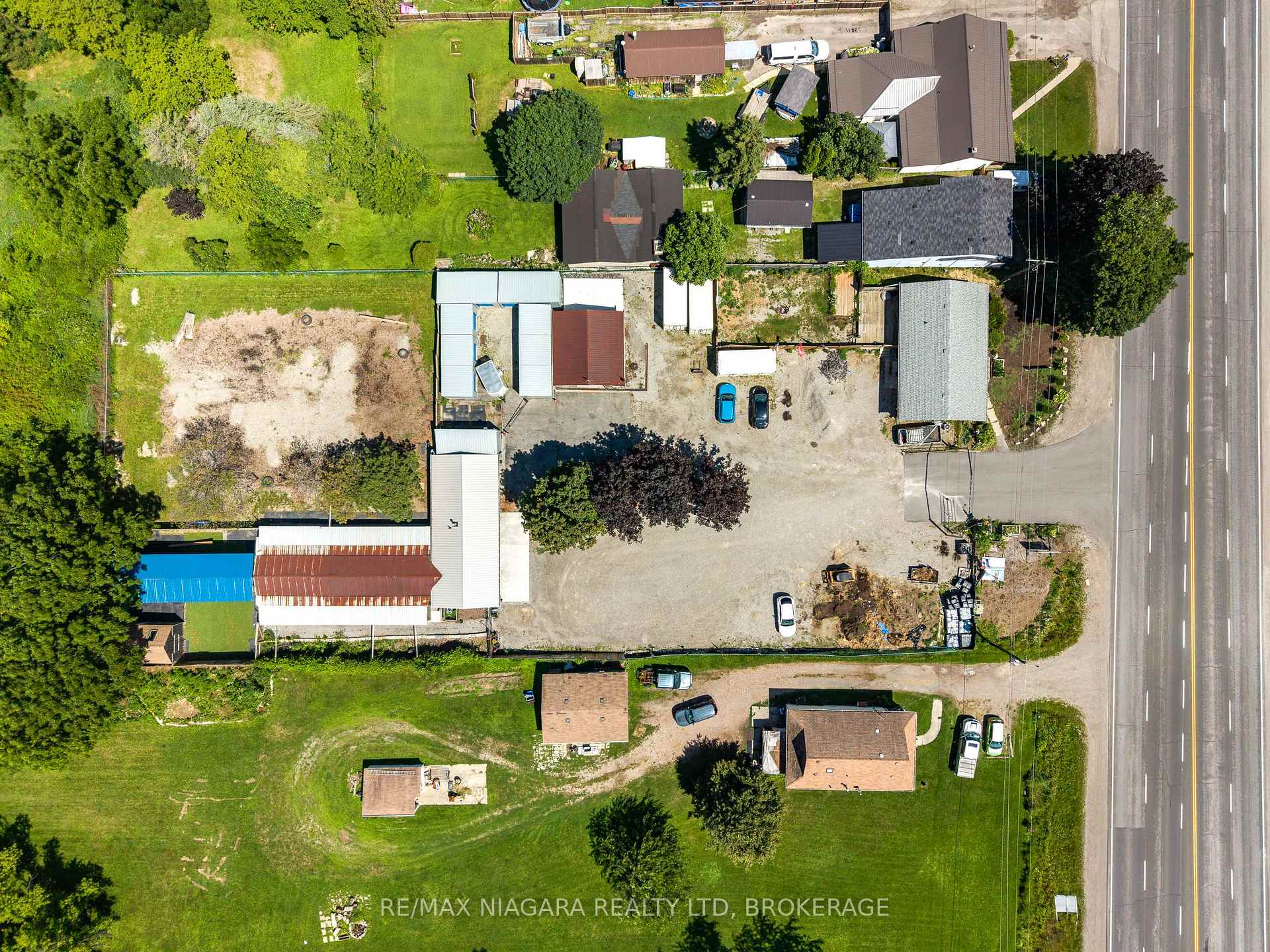 Photo 4 of 2300 Hwy 6, Hamilton, Rural Glanbrook — HOMEH