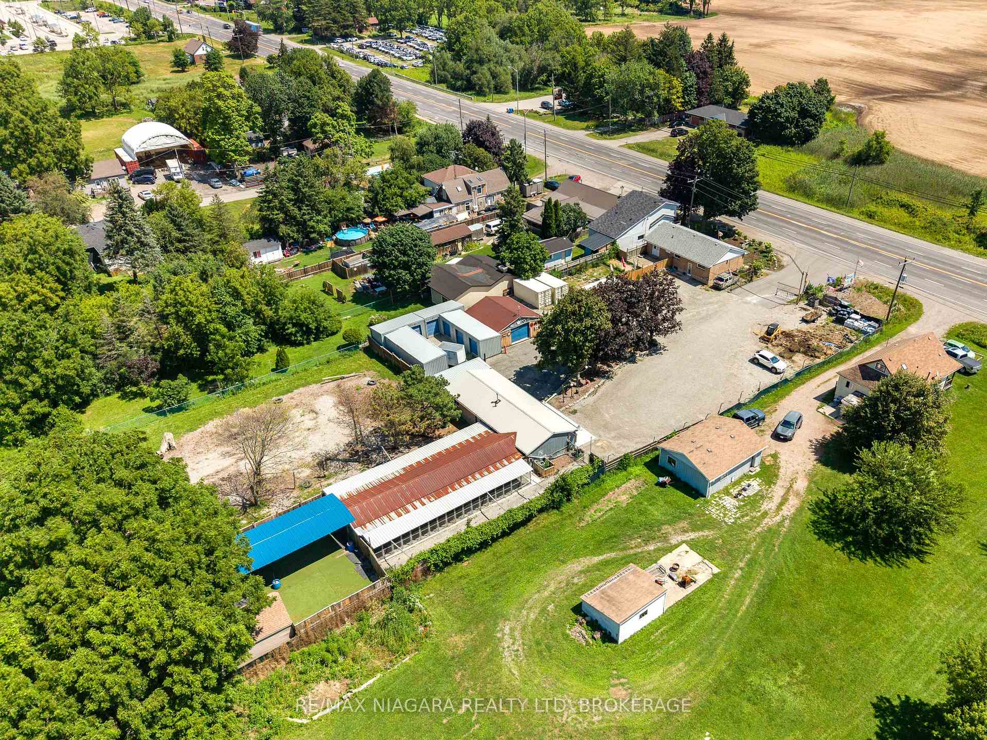 Photo 5 of 2300 Hwy 6, Hamilton, Rural Glanbrook — HOMEH