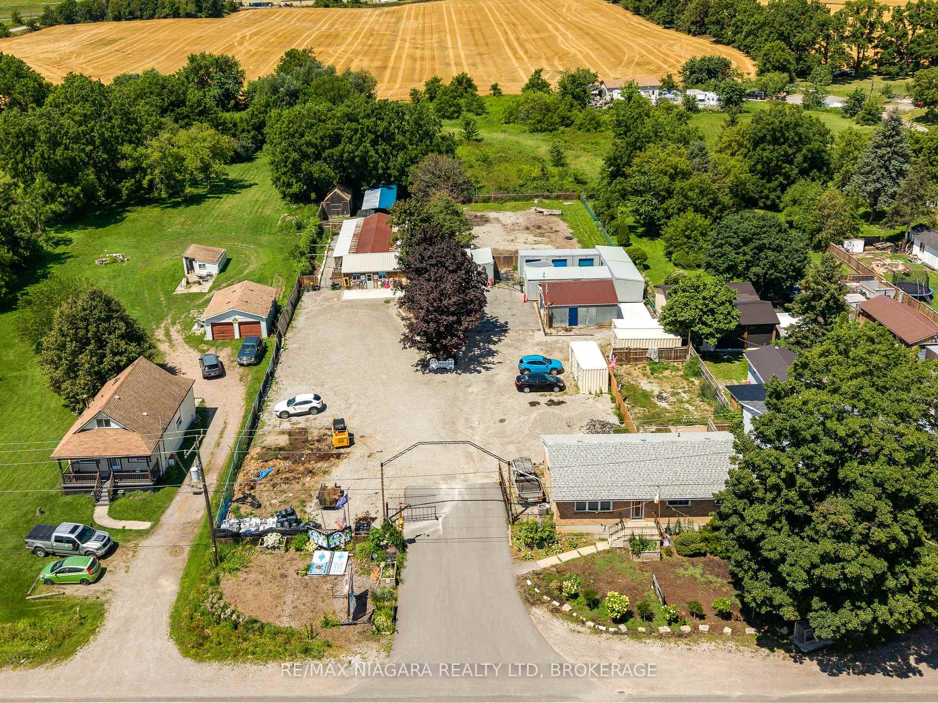 Photo 13 of 2300 Hwy 6, Hamilton, Rural Glanbrook — HOMEH
