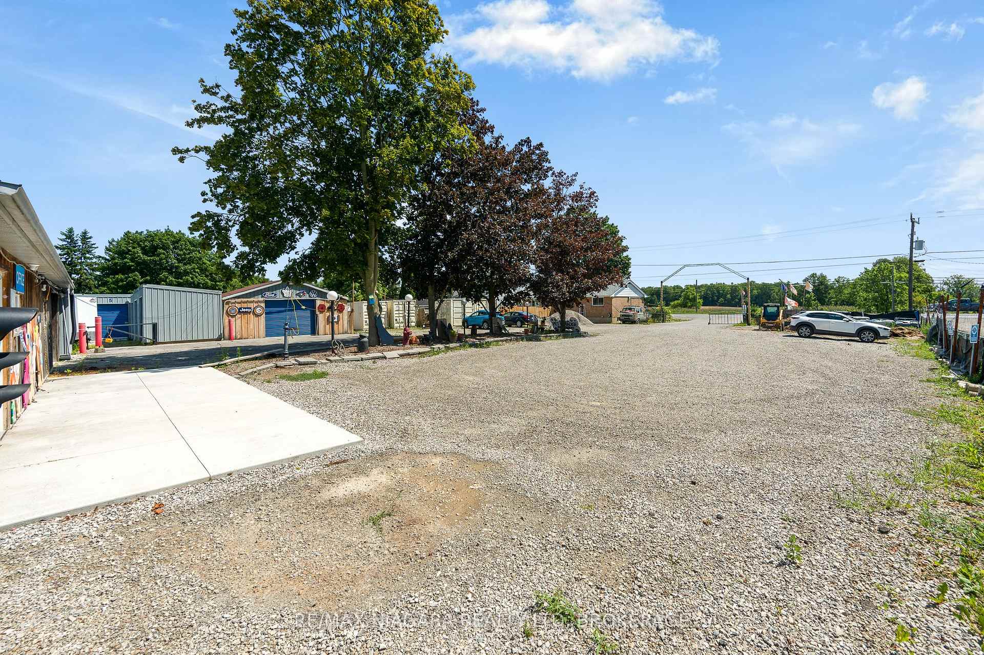 Photo 15 of 2300 Hwy 6, Hamilton, Rural Glanbrook — HOMEH